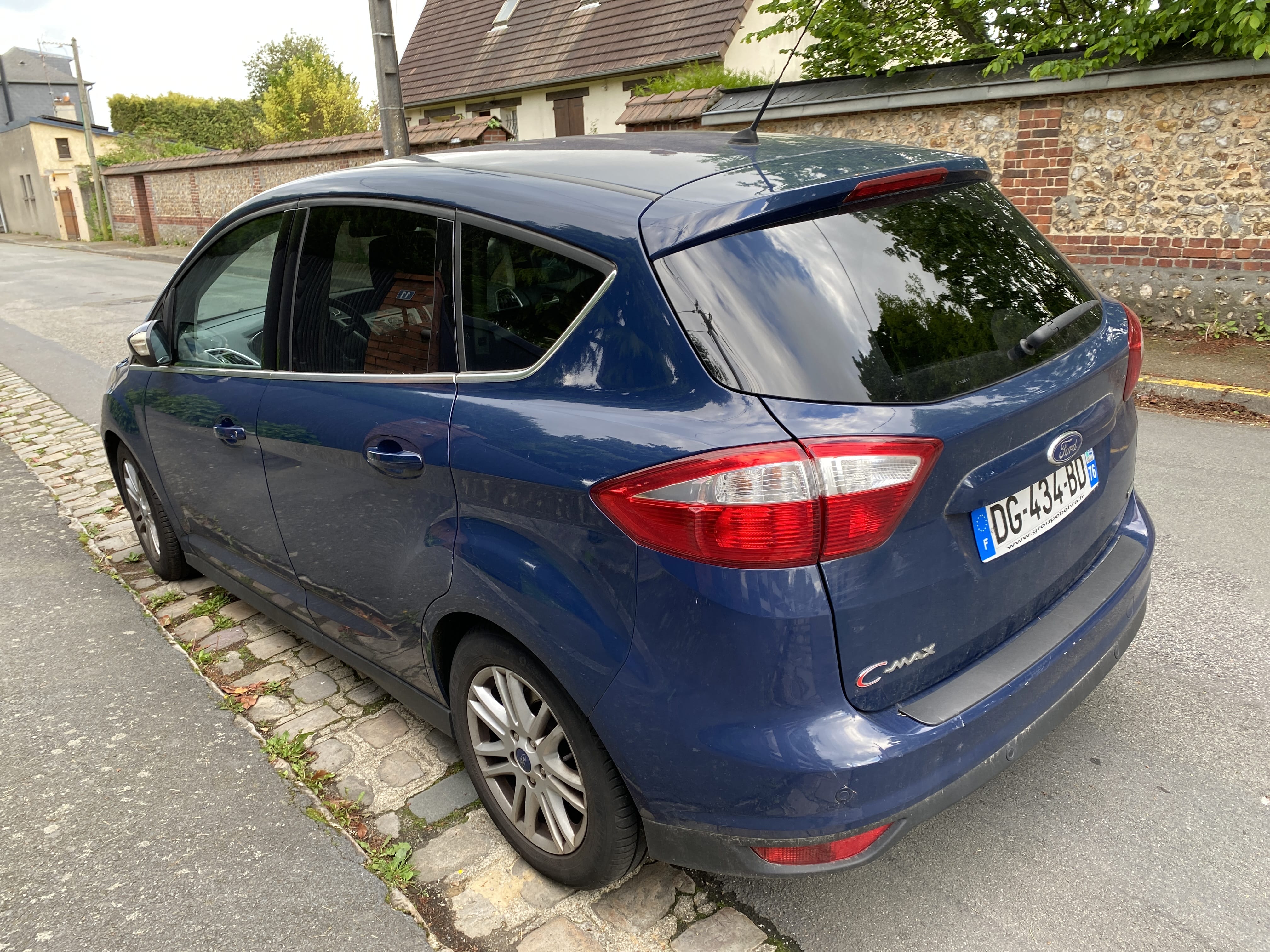 Ford C-Max Éco boost 1,2L avec Régulateur de vitesse