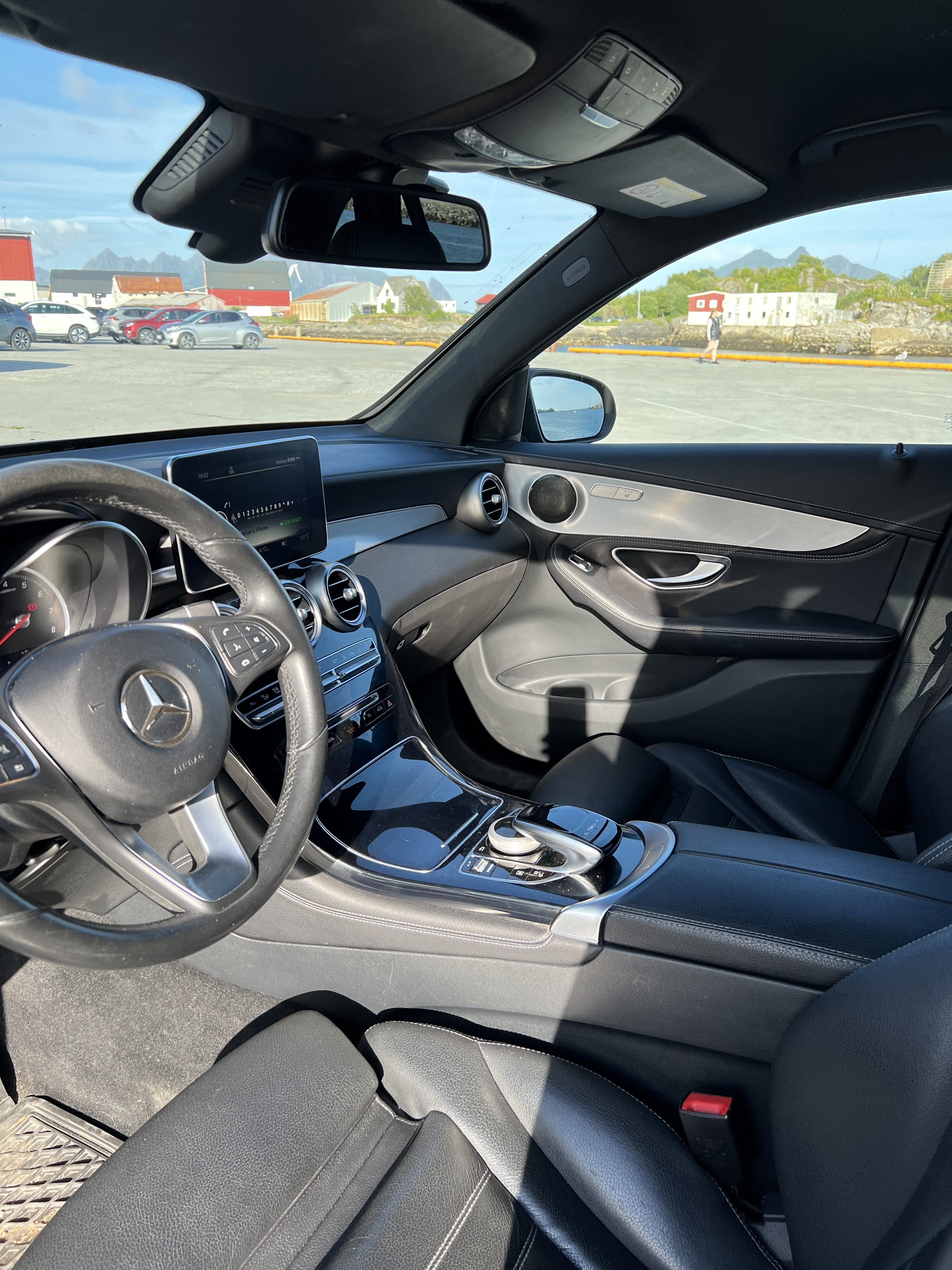 Mercedes-Benz GLC 350E 4Matic with Cruise control