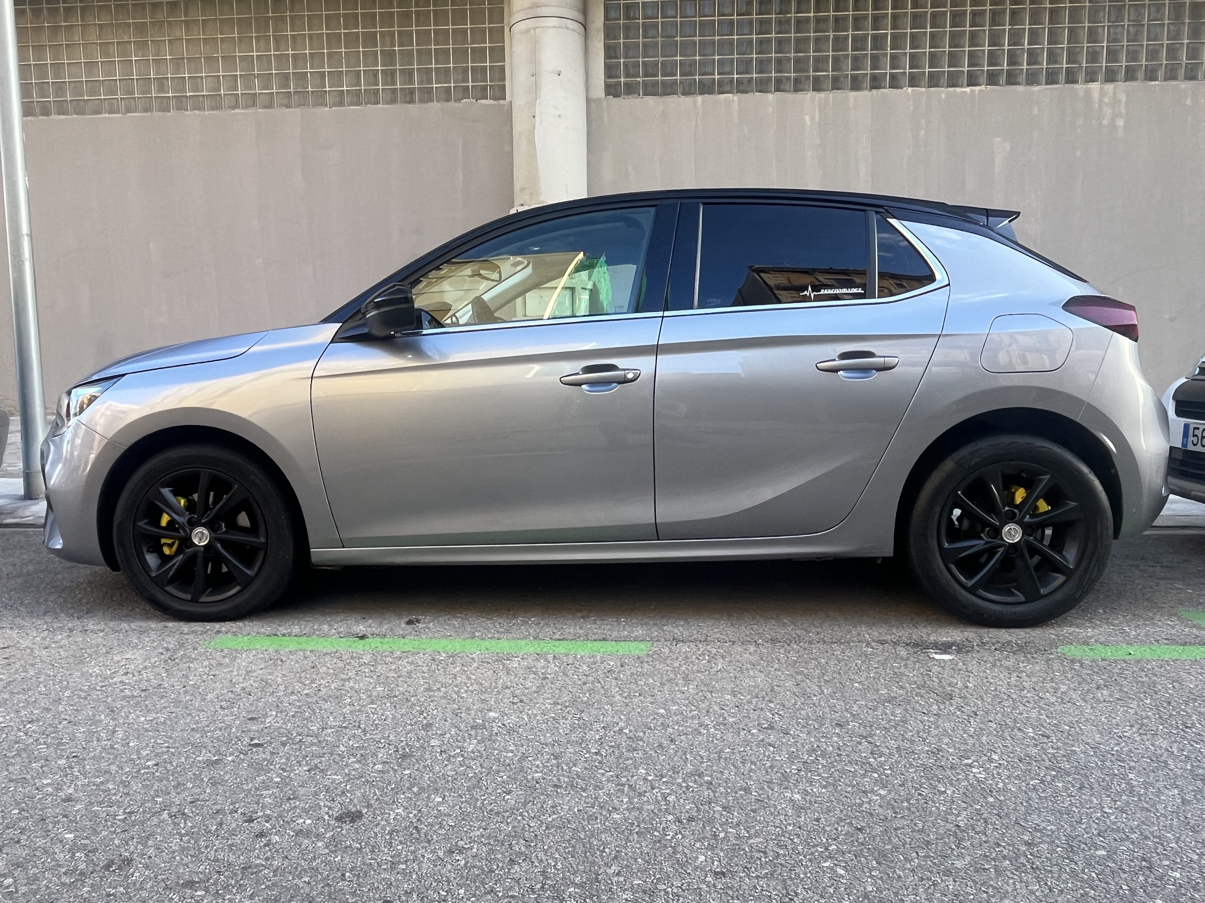 Opel Corsa con Aire acondicionado