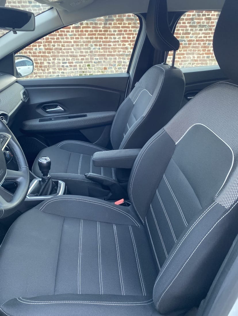Dacia Sandero Essential avec GPS