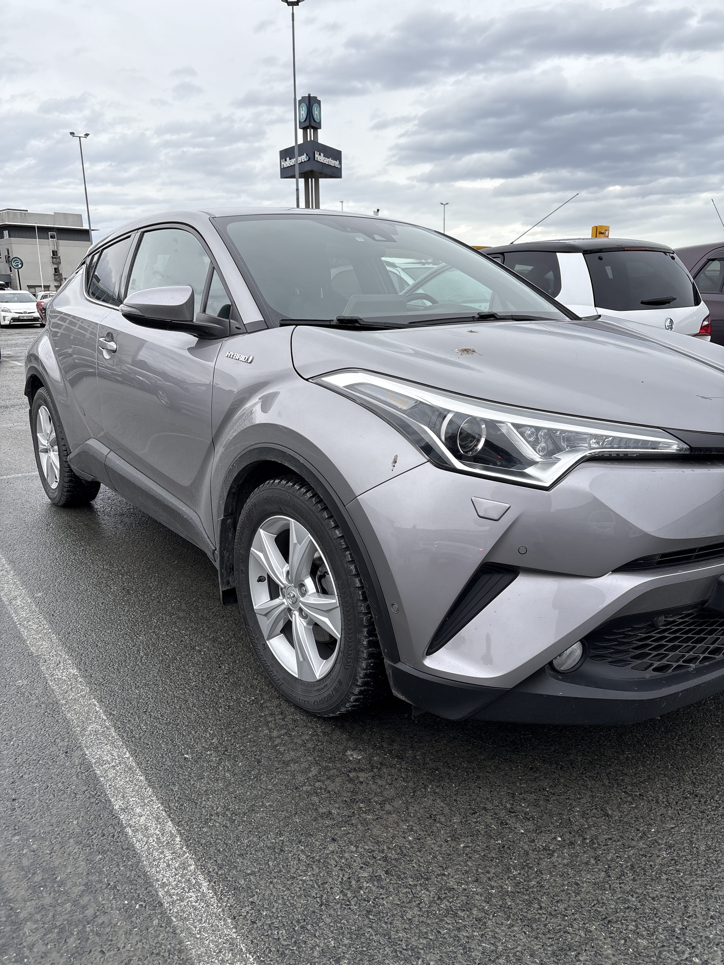 Toyota C-HR Hybrid 1.8 met Airco