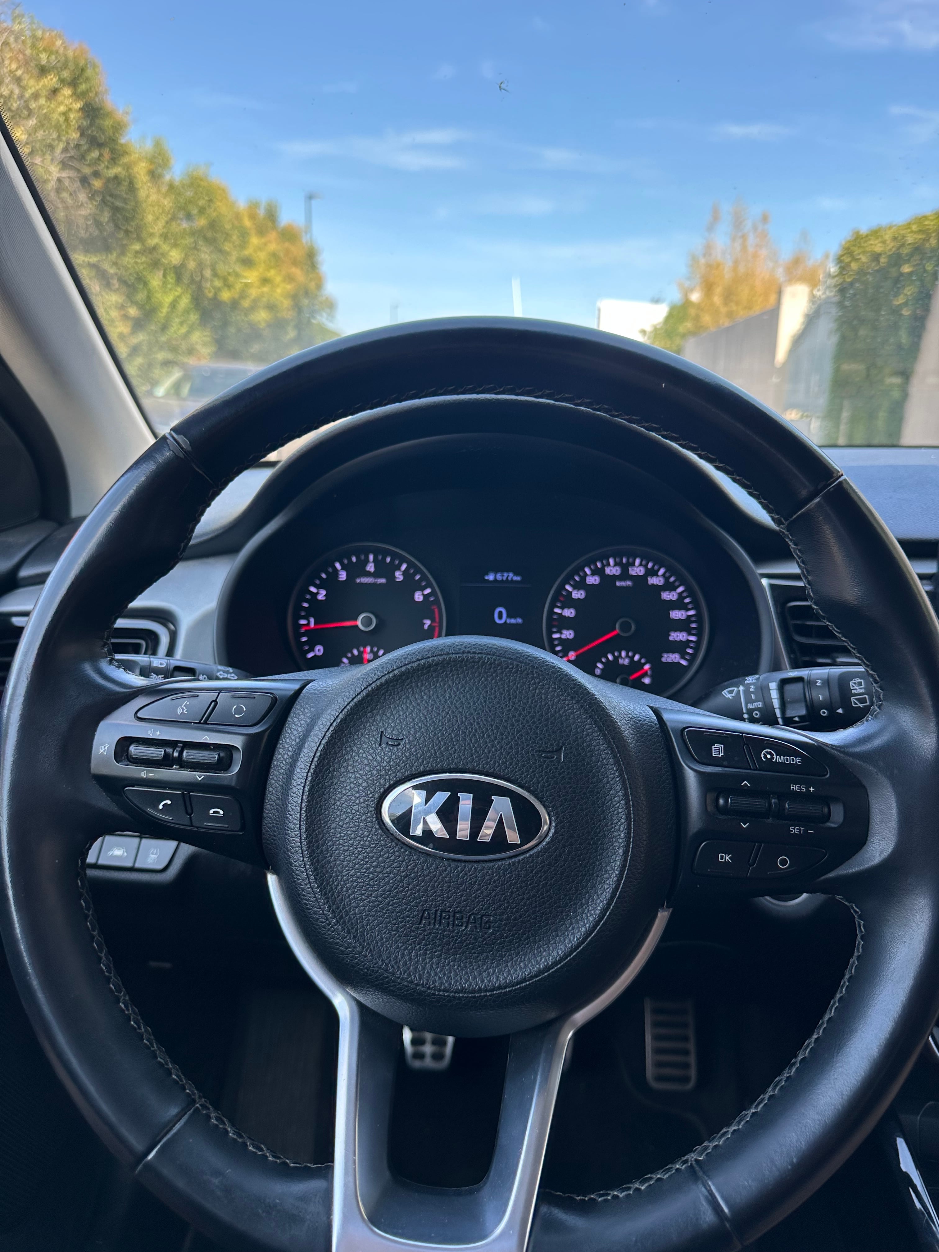 Kia Rio avec Apple CarPlay