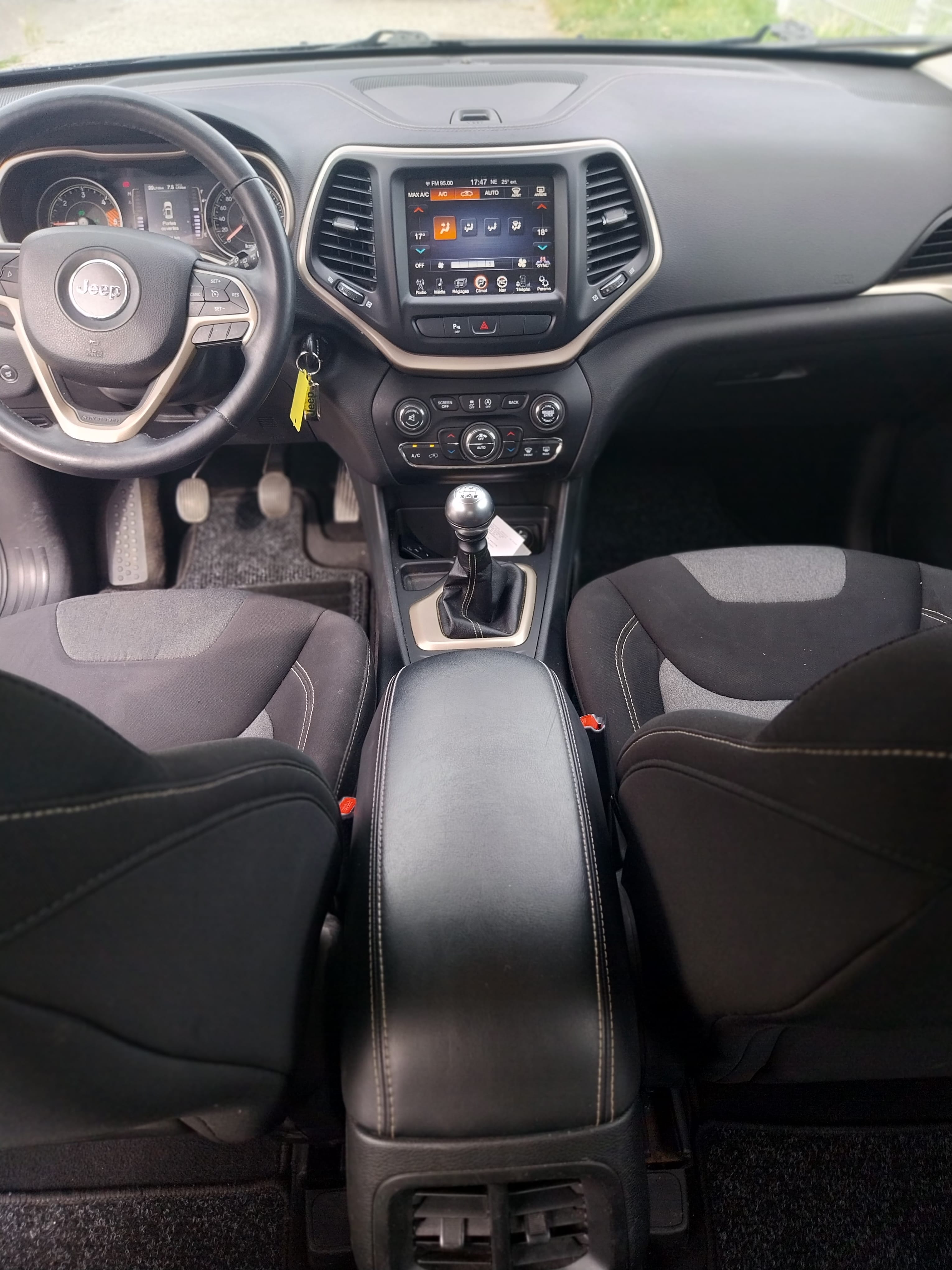 Jeep Cherokee 2.0 CRD avec Climatisation