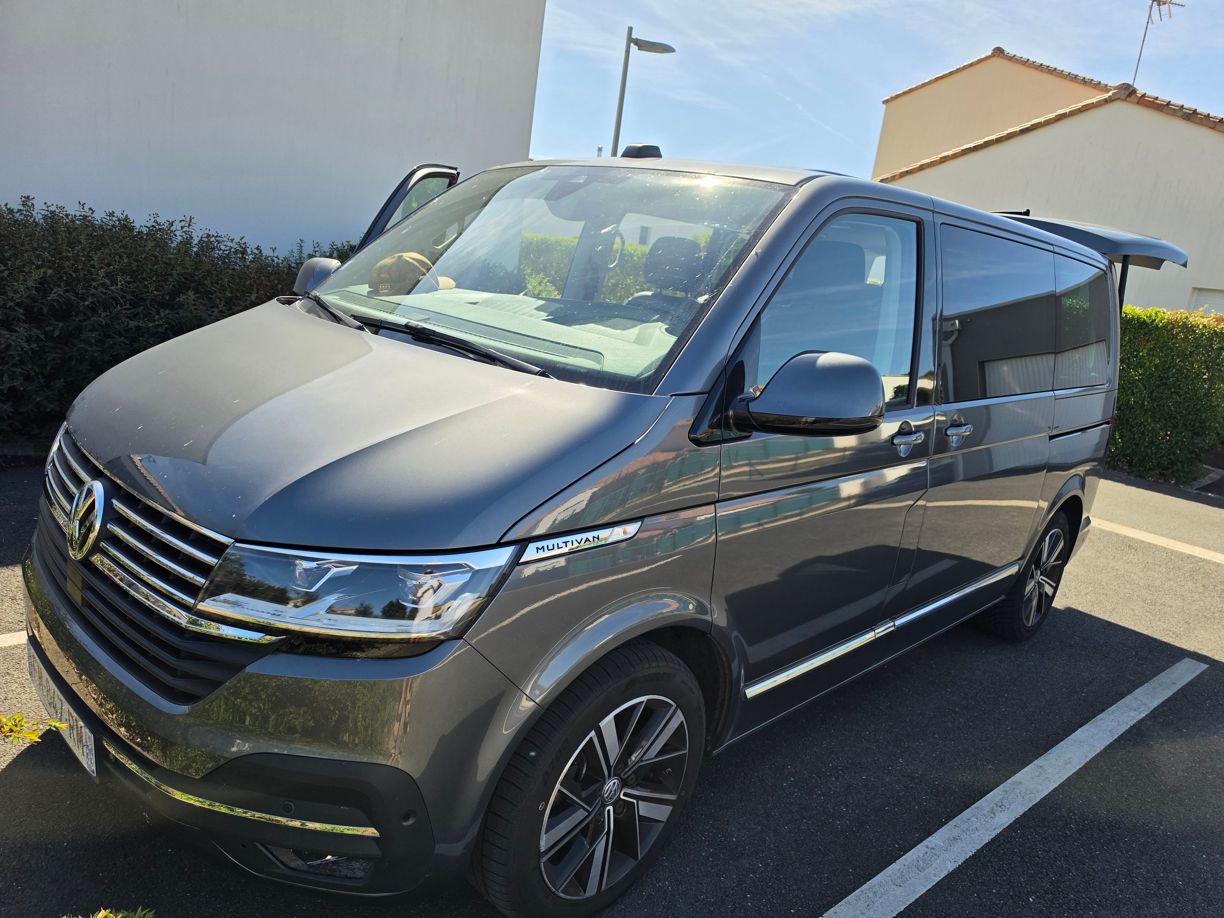 Volkswagen Multivan, 2019, Diesel, automatique, 7 places