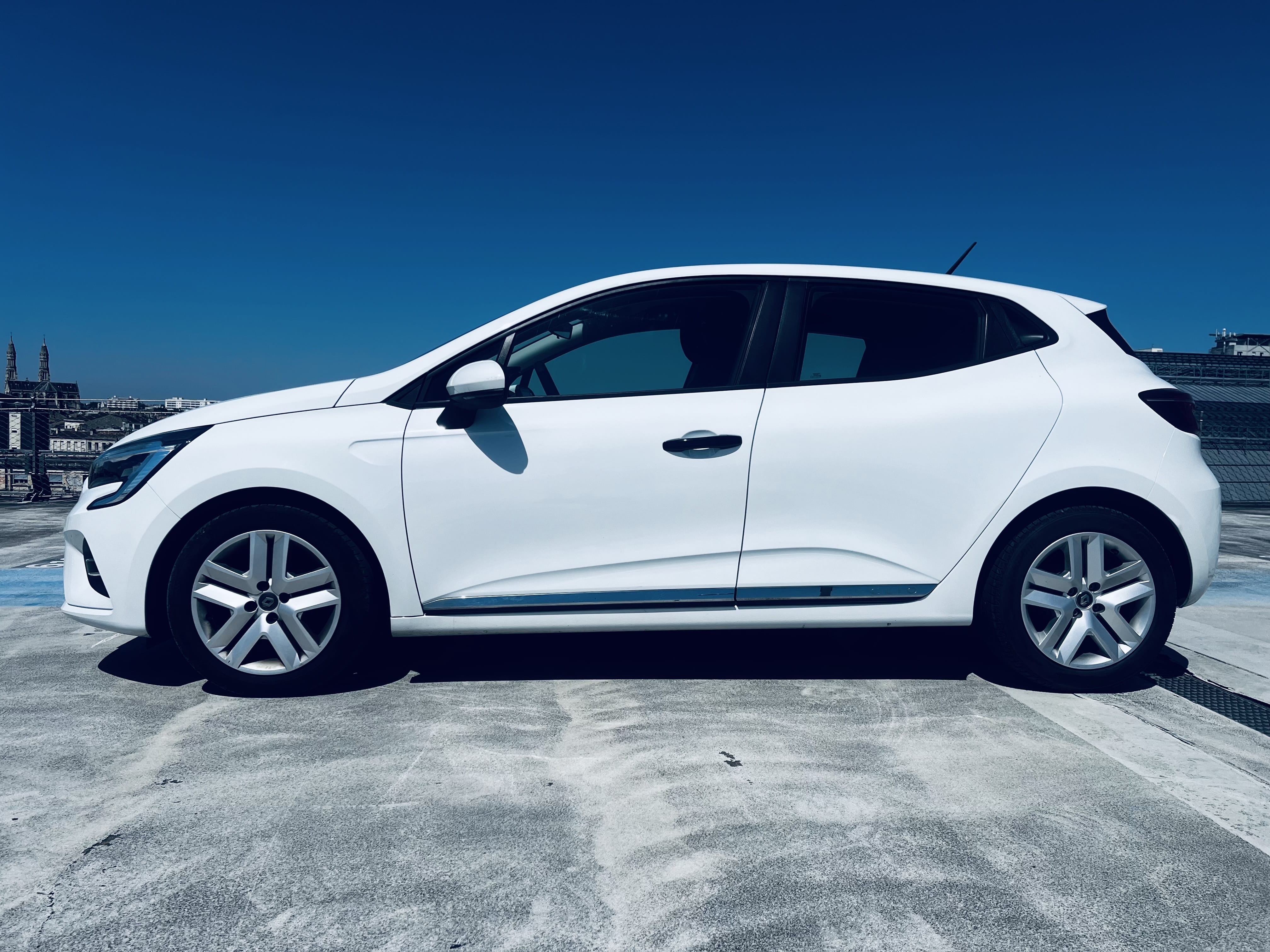 Renault Clio V Zen Climatisation 5 portes 5 places con Aire acondicionado