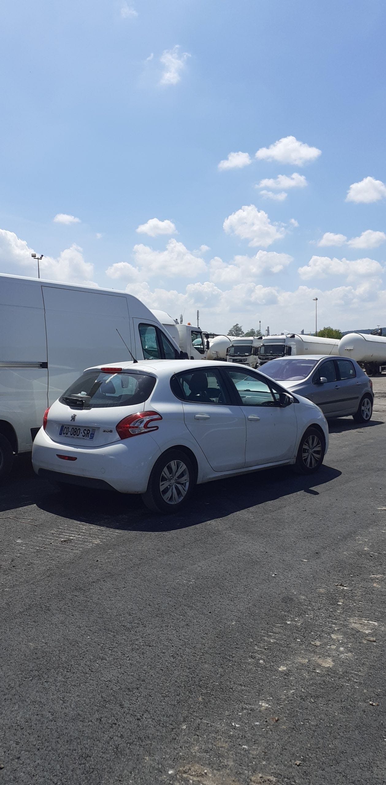 Peugeot 208 avec Climatisation