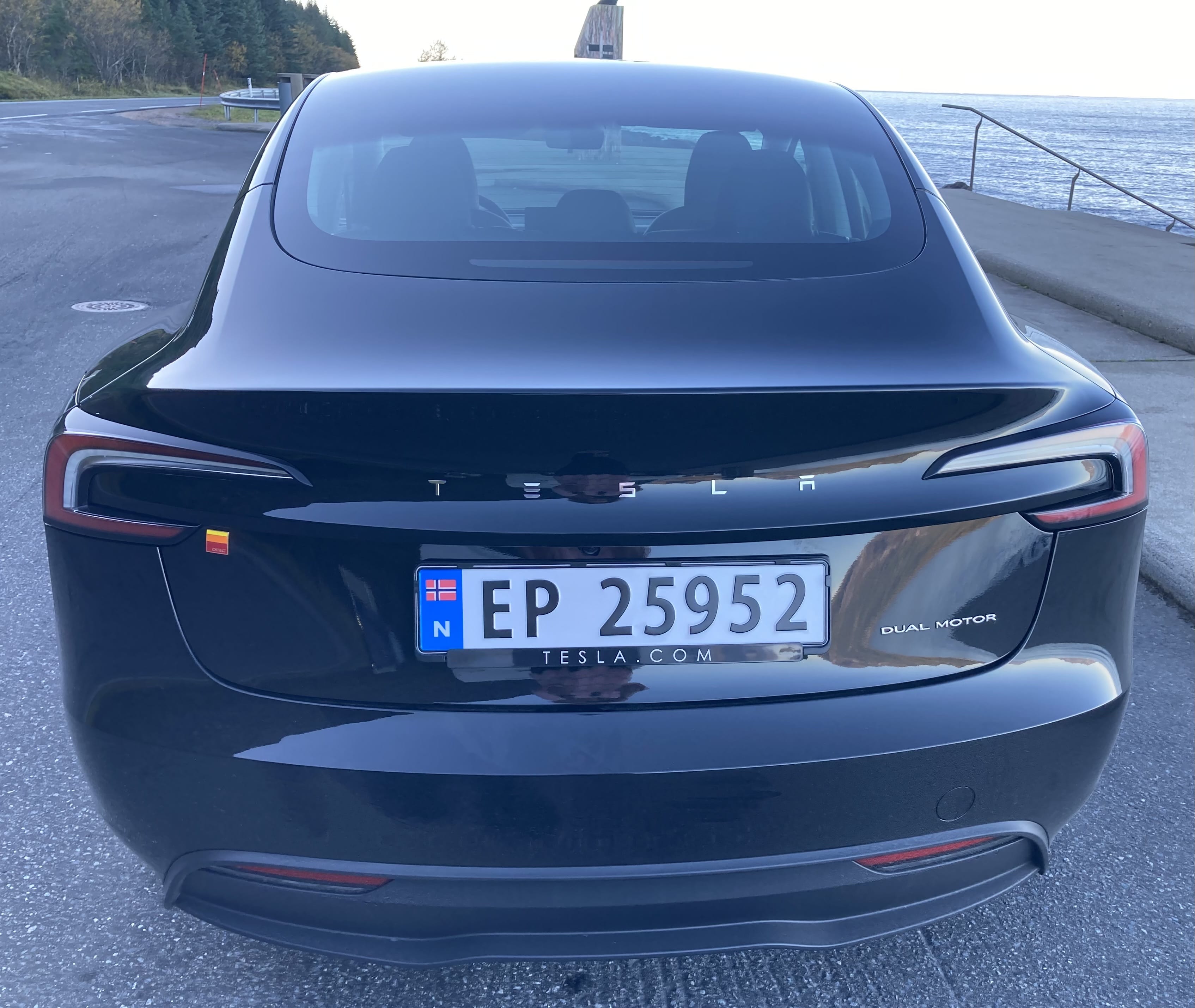 Tesla Model 3 Long Range med Dashcam