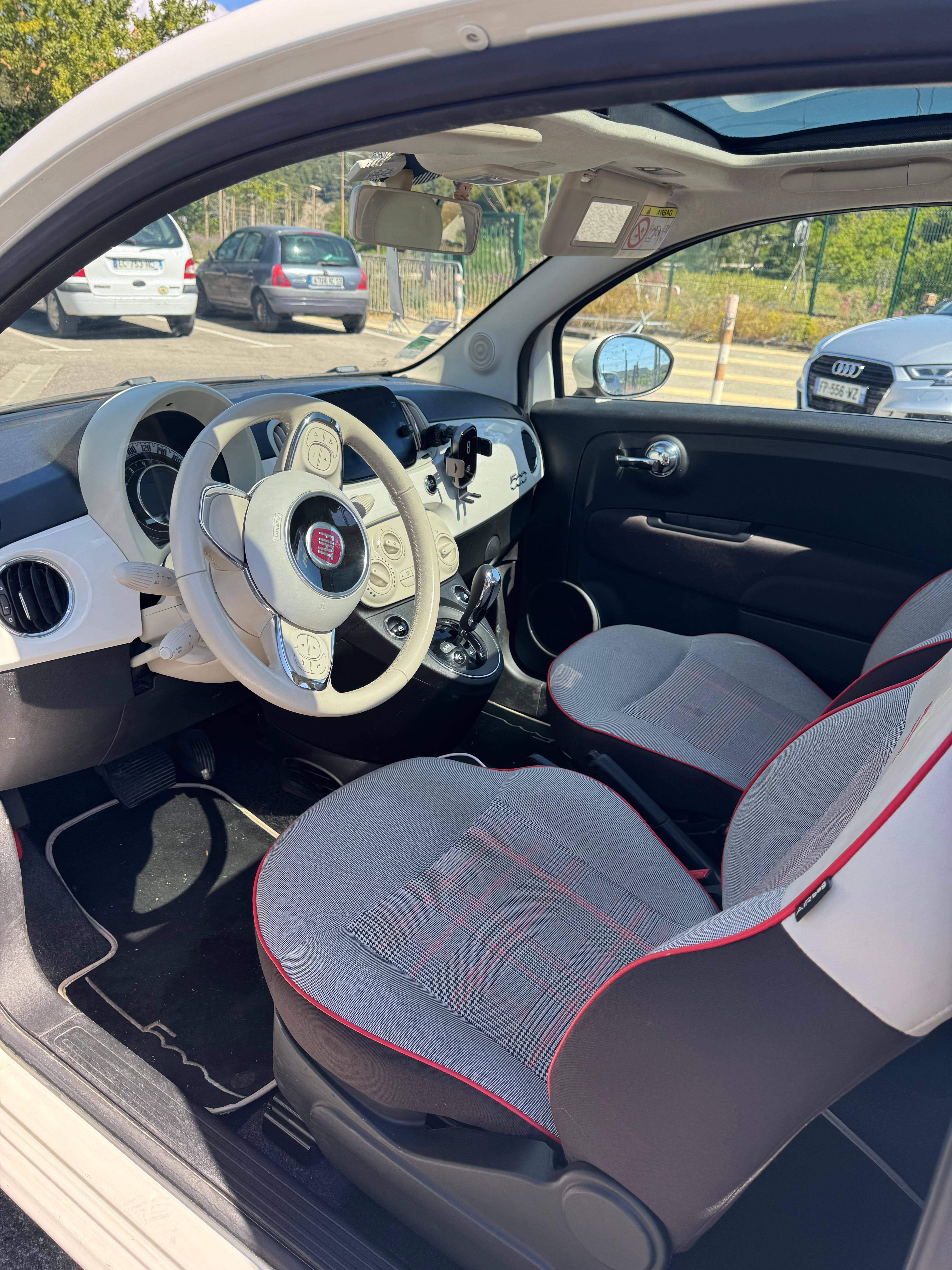 Fiat 500 avec Audio Bluetooth