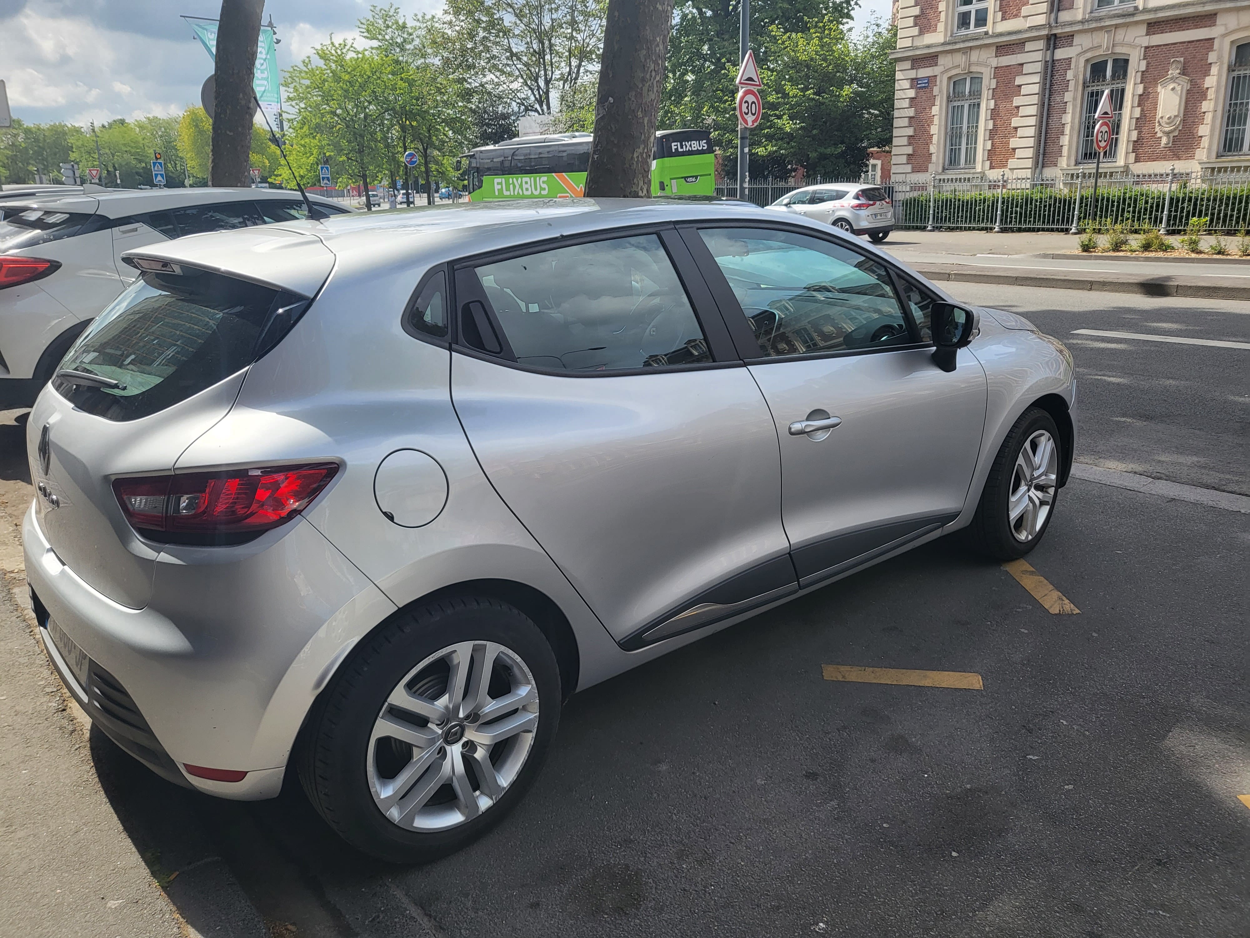 Renault Clio 0.9 TCE avec Climatisation