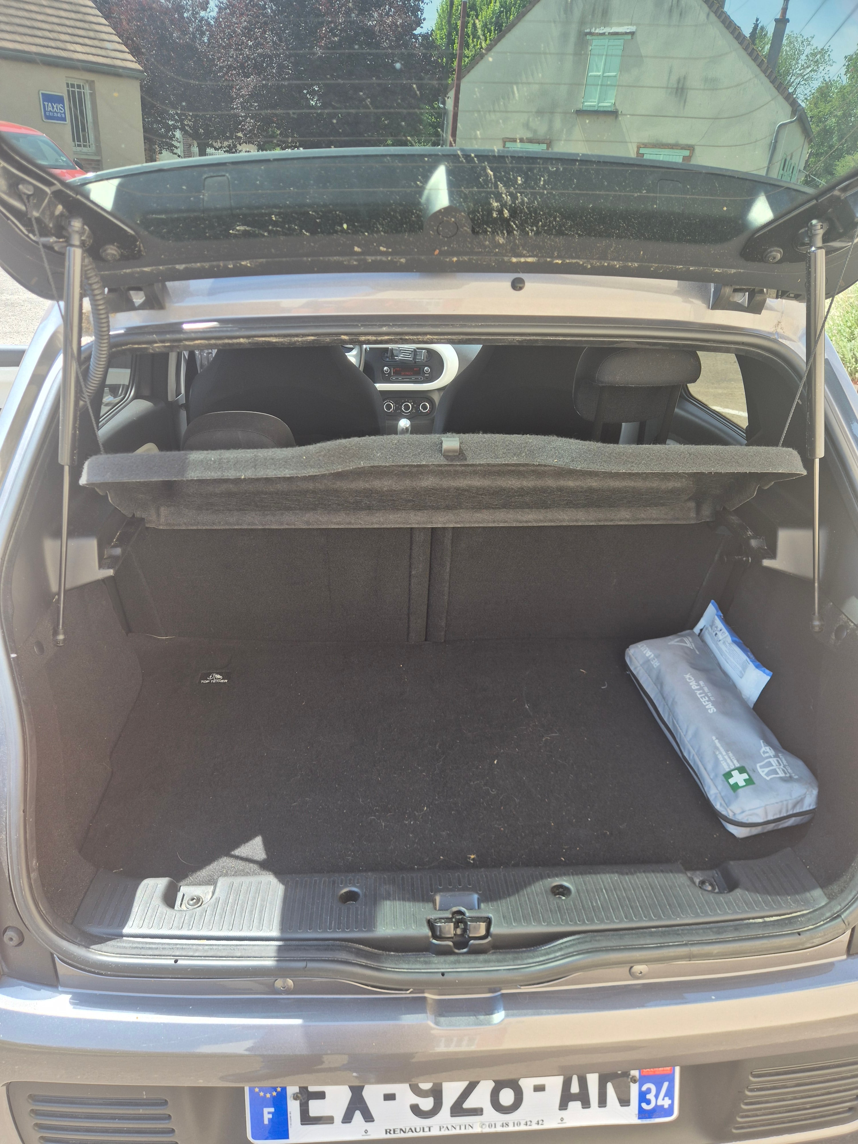 Renault Twingo III avec Autoradio