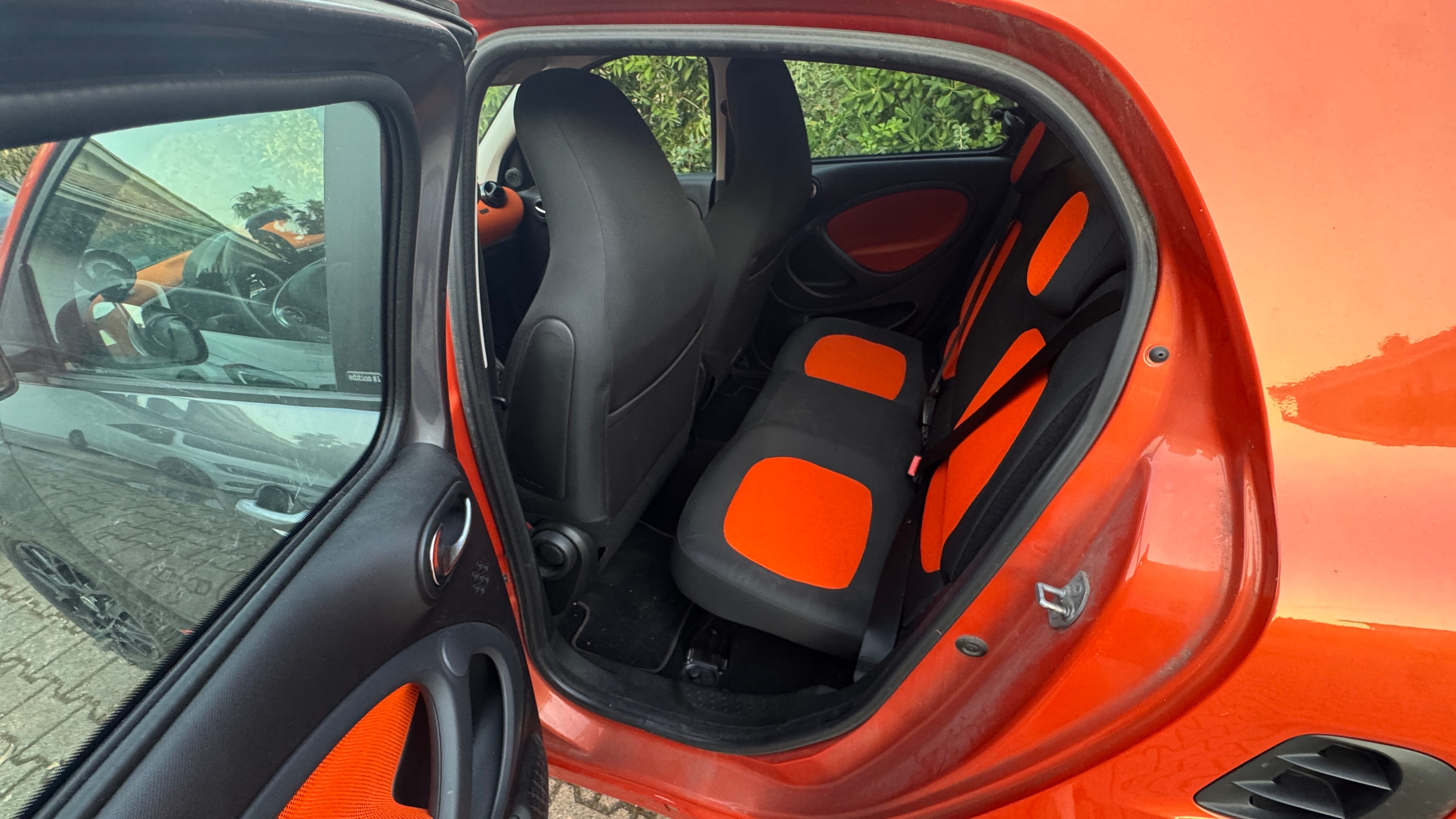 Smart Forfour avec Port USB