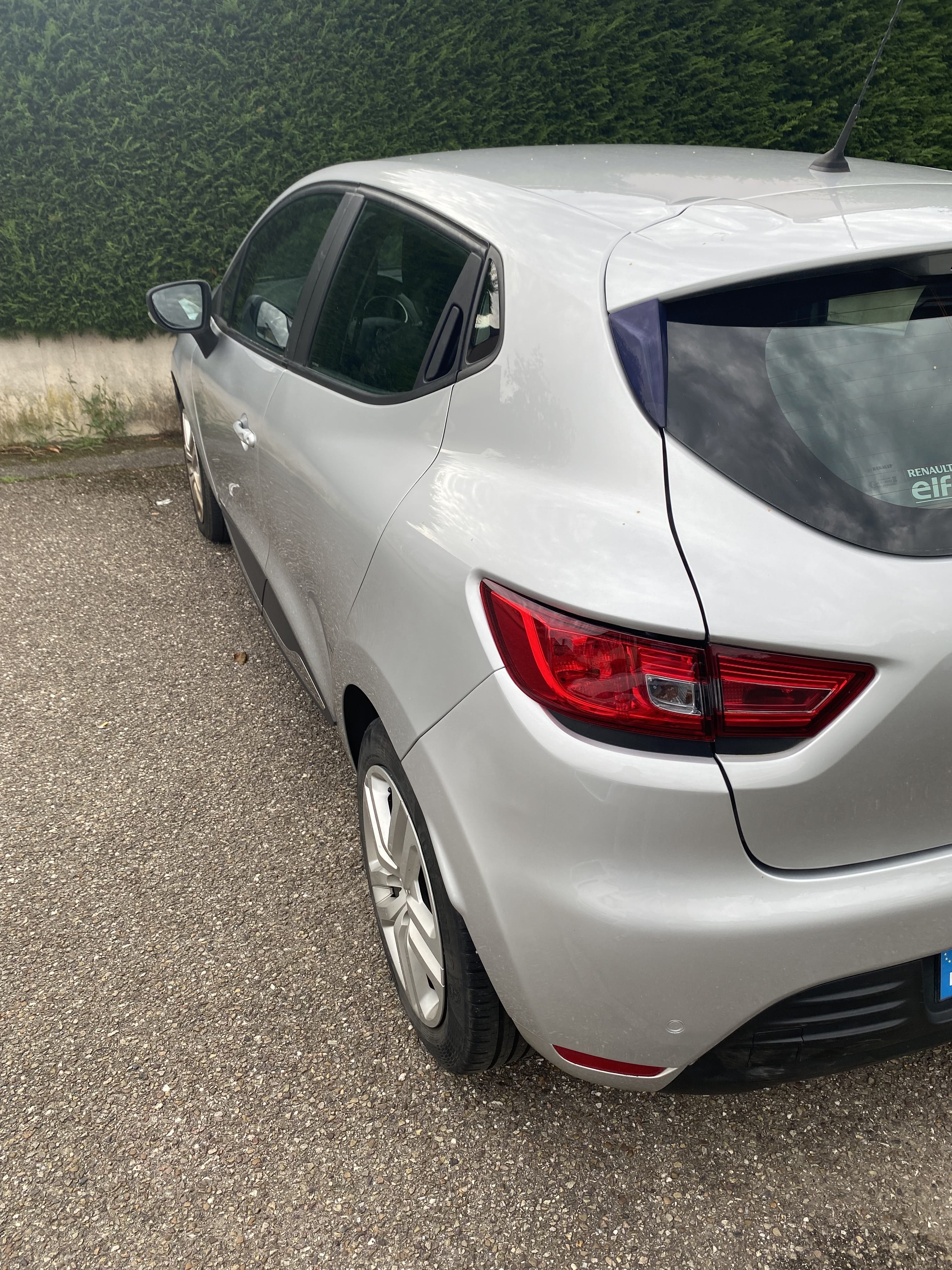 Renault Clio avec GPS