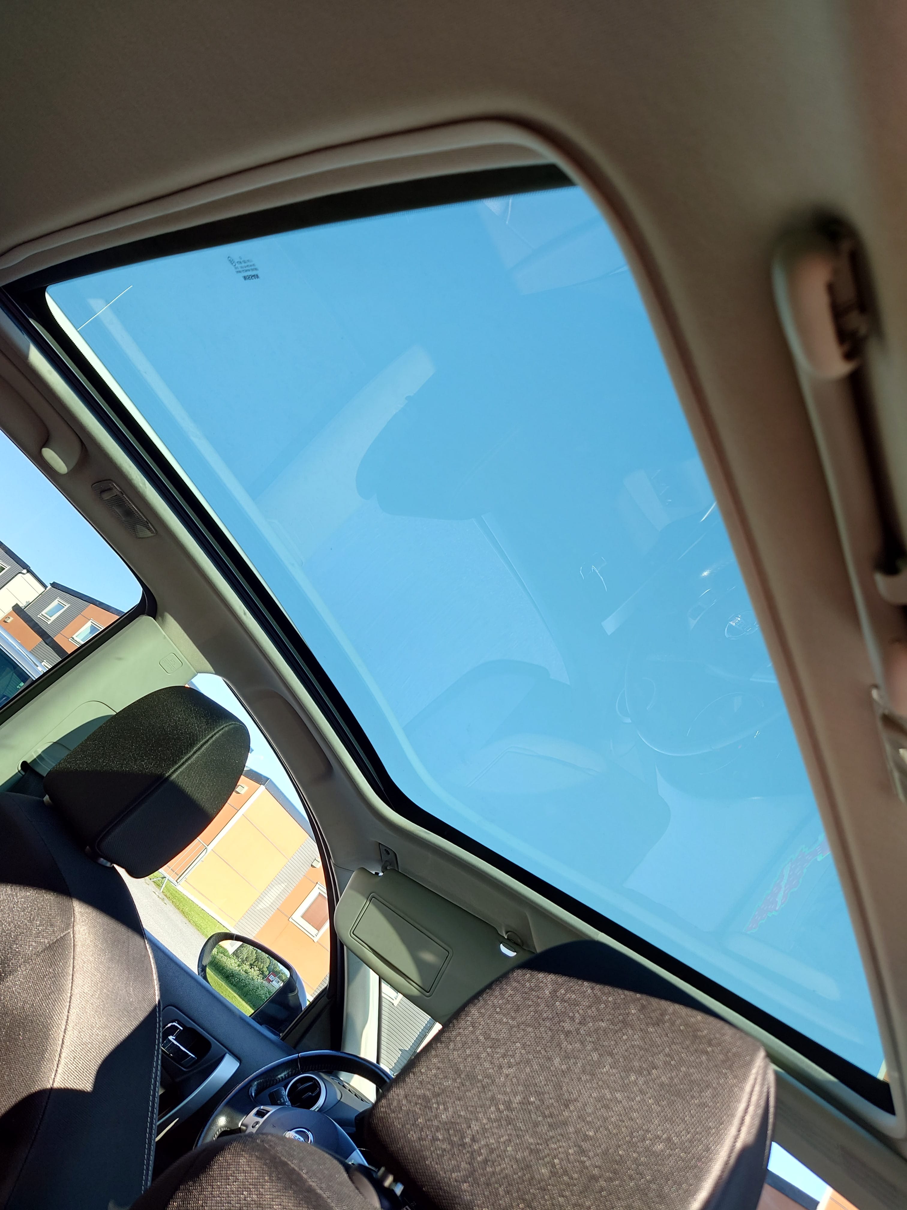Nissan Qashqai med Lydinngang