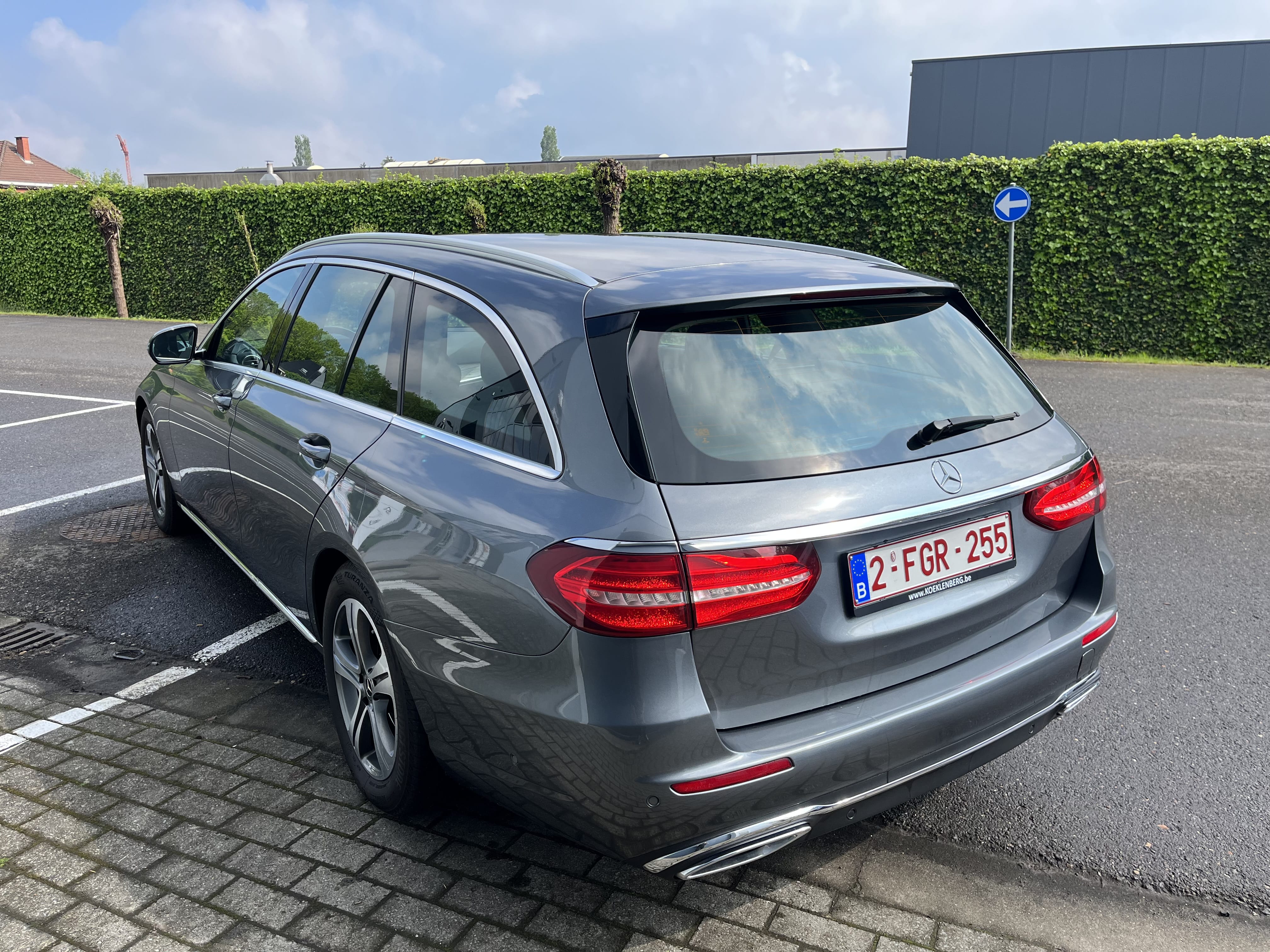 Mercedes-Benz E-Klasse Break avec GPS