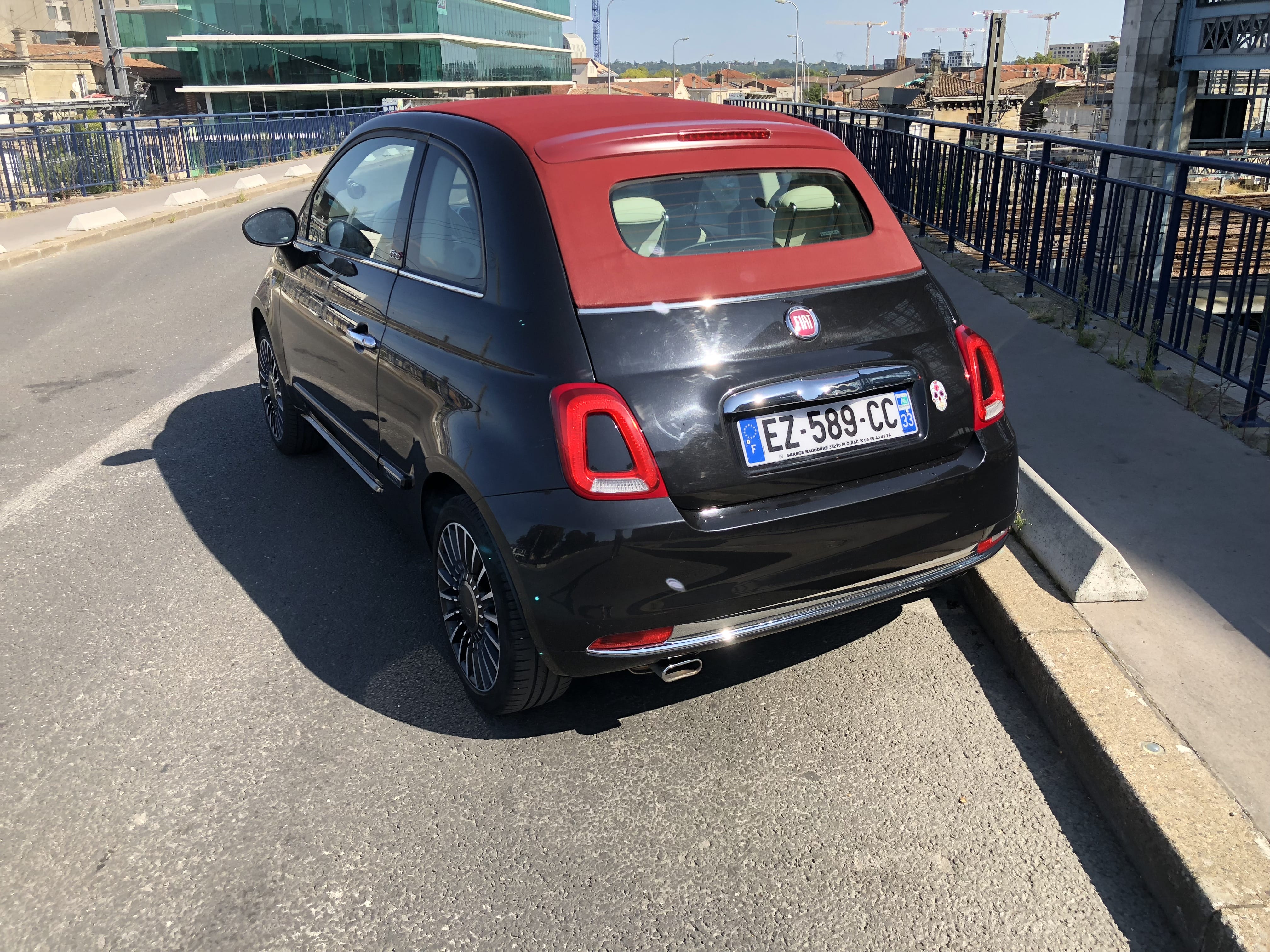 Fiat 500 C Gare ST-Jean  Louez Fiat 500 Cabriolet – Élégance, Maniabilité et Plaisir de Conduite !