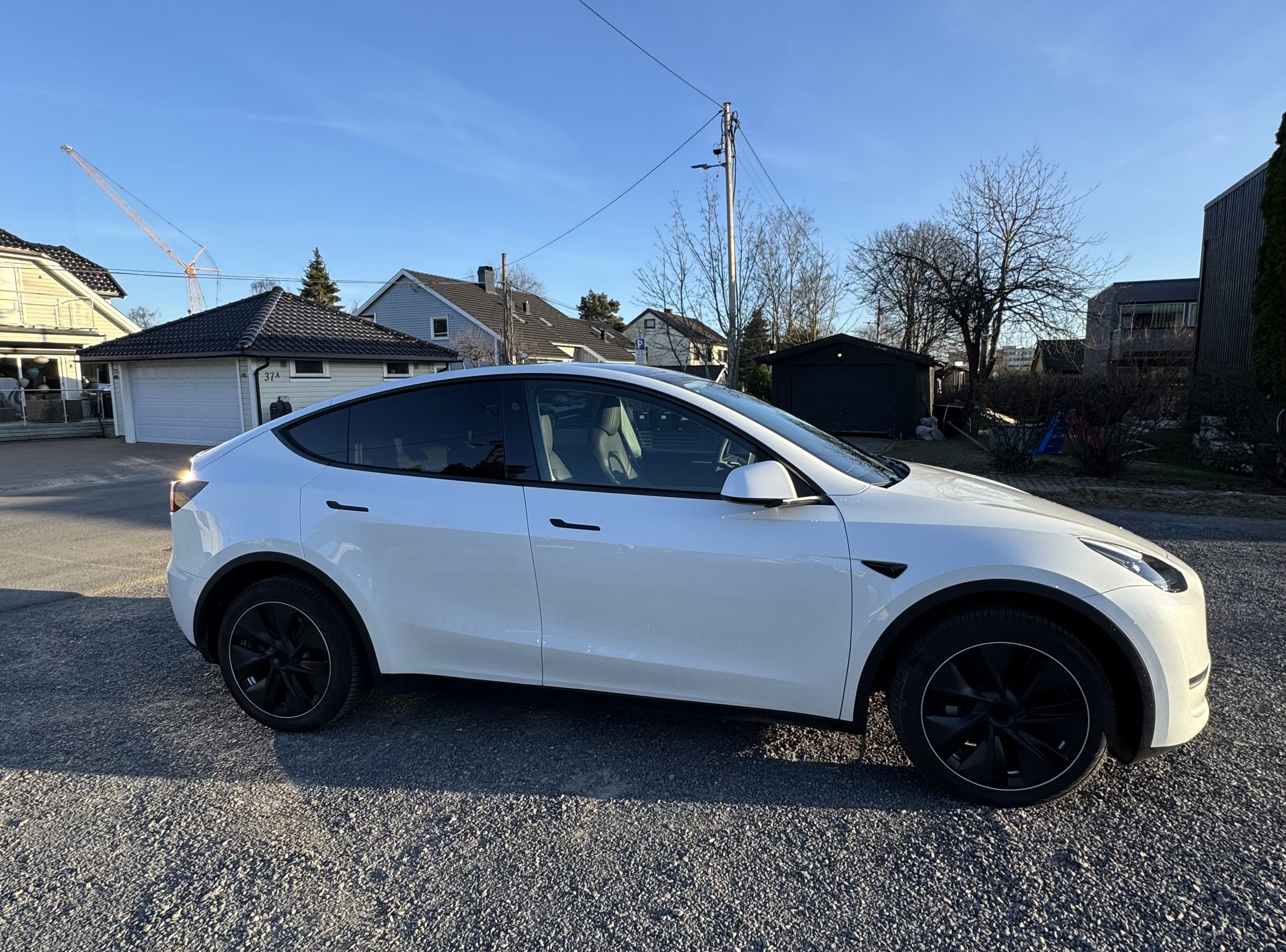 Tesla Model Y Long Range med Aircondition