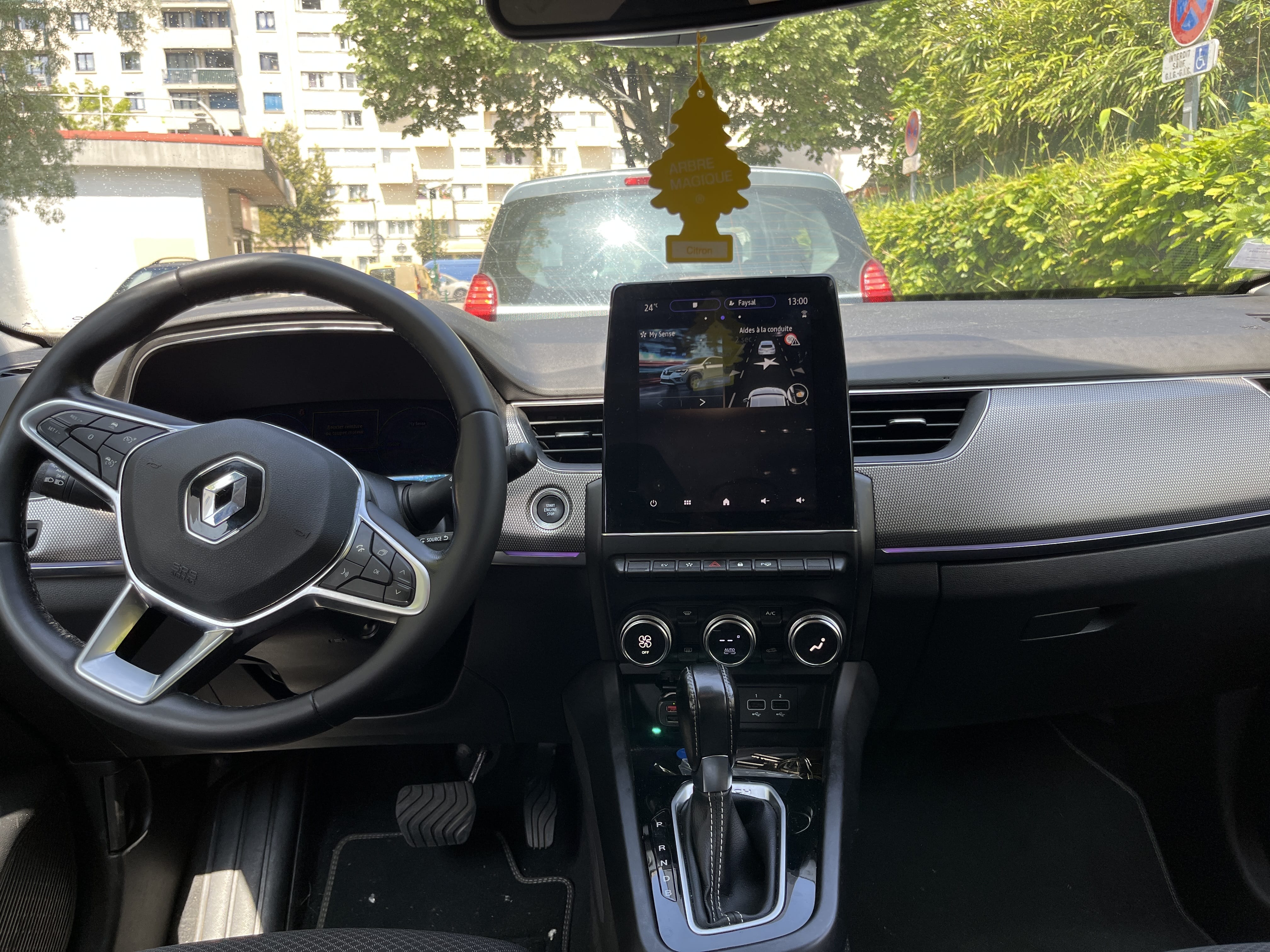 Renault Arkana E-Tech avec GPS