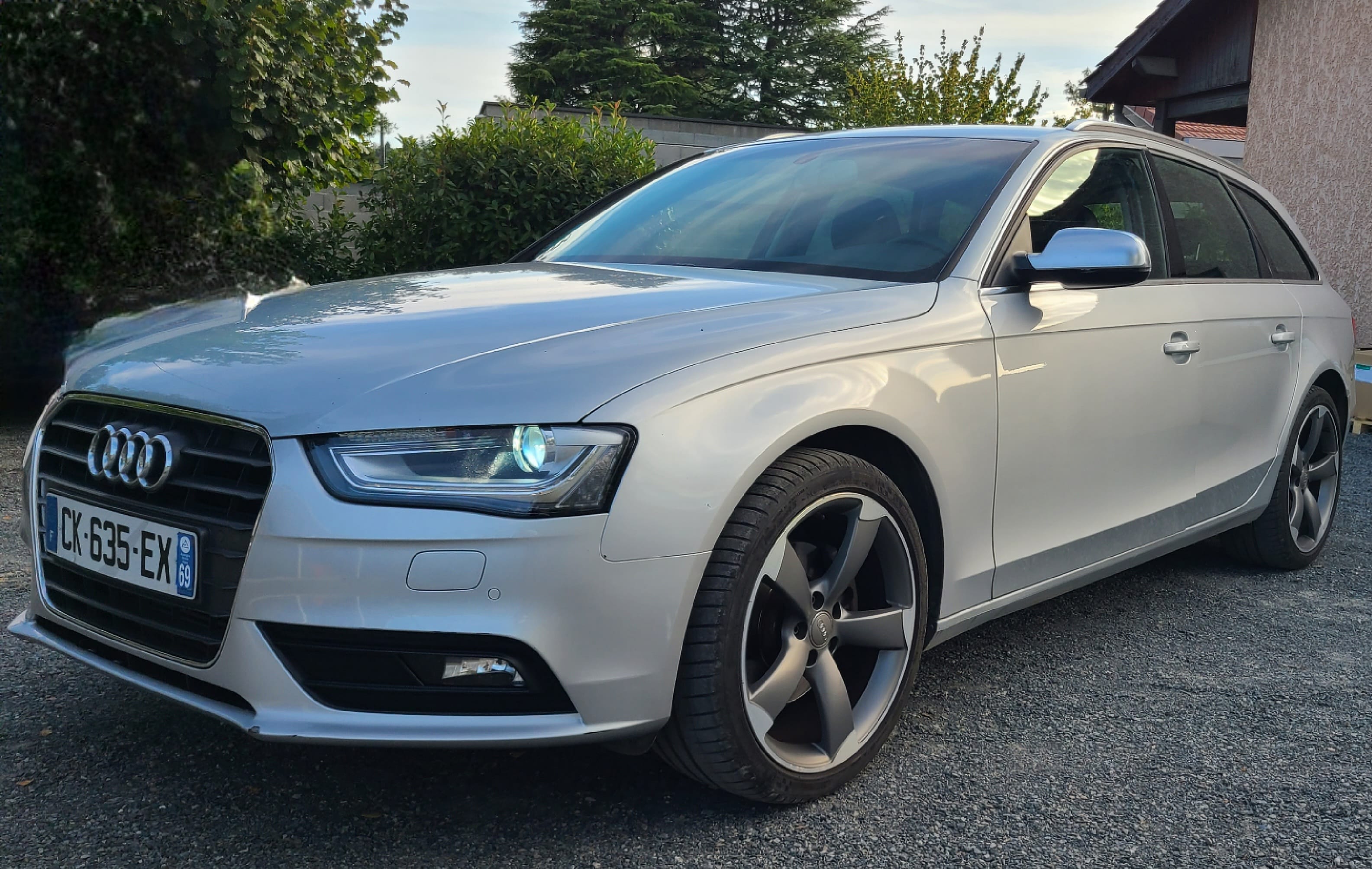 Audi A4 Avant, 2012, Diesel, automatic