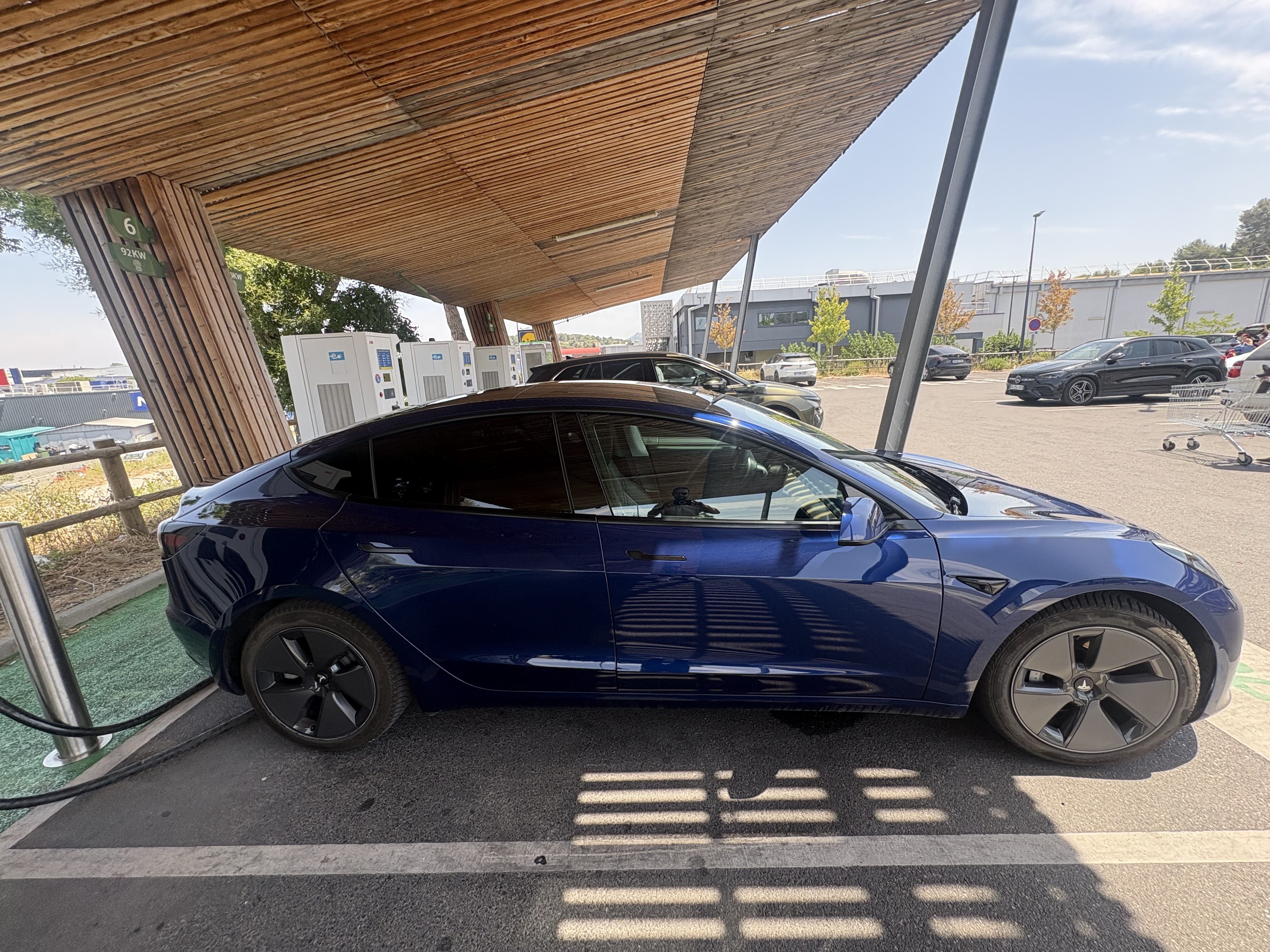 Tesla Model 3 Standard Range avec GPS