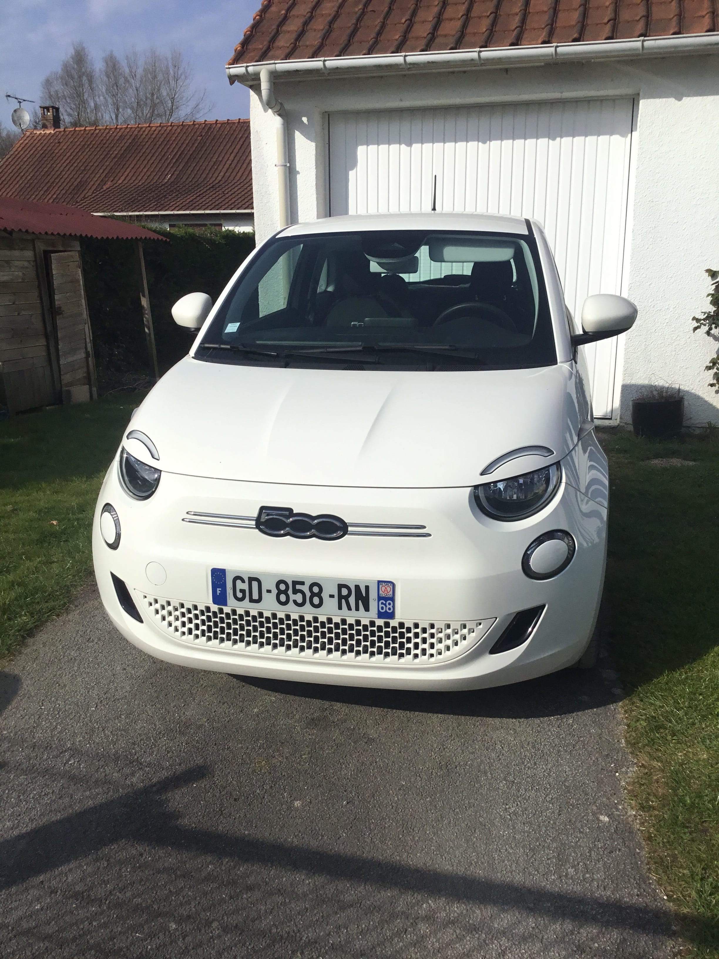 Fiat 500e avec Entrée audio / iPod