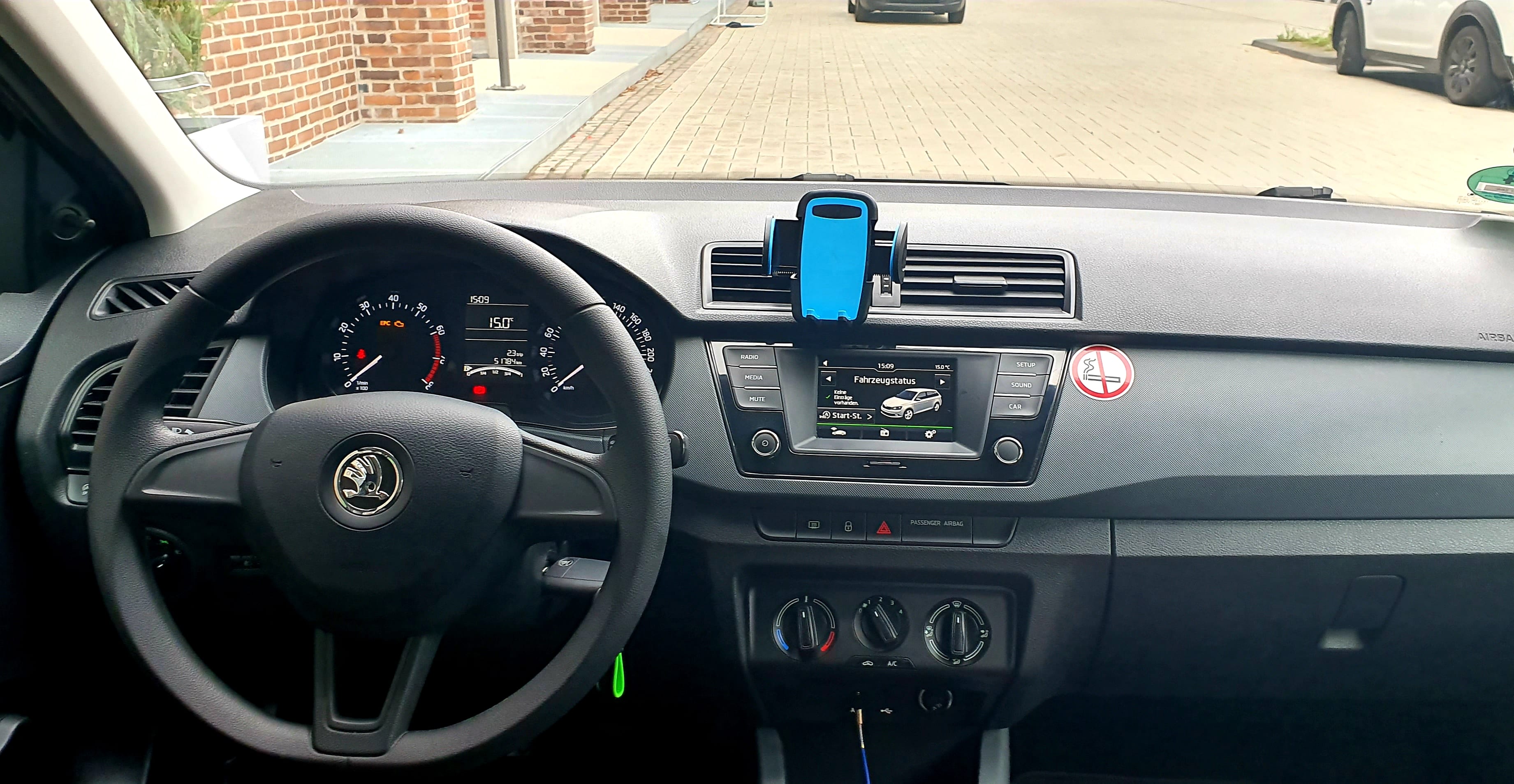 Skoda Fabia Kombi Platzwunder Clouth mit Navigationsgerät