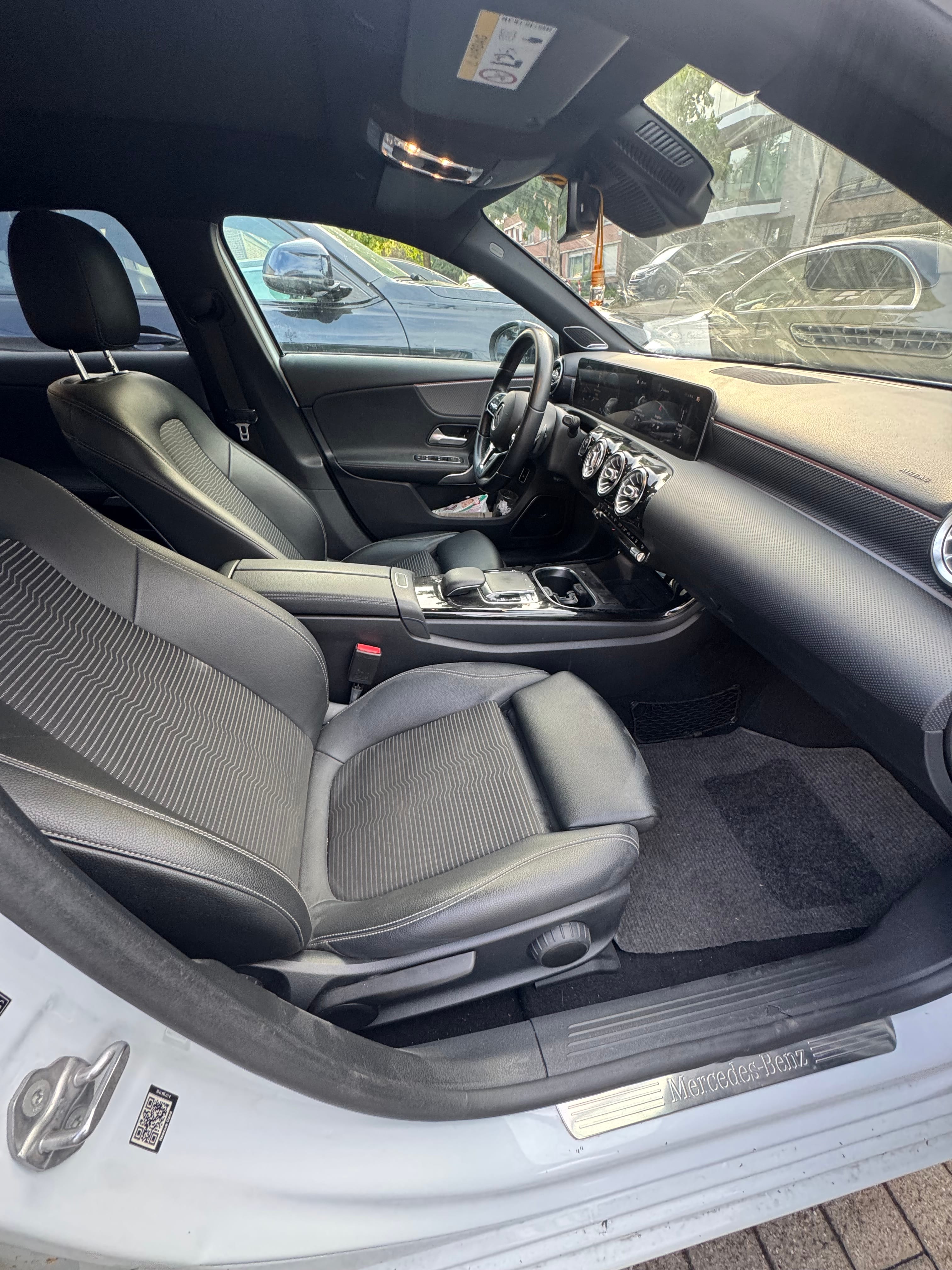 Mercedes-Benz Classe A 250 e, 2020, Euro 95 (E10) / Electric (hybrid), automatic