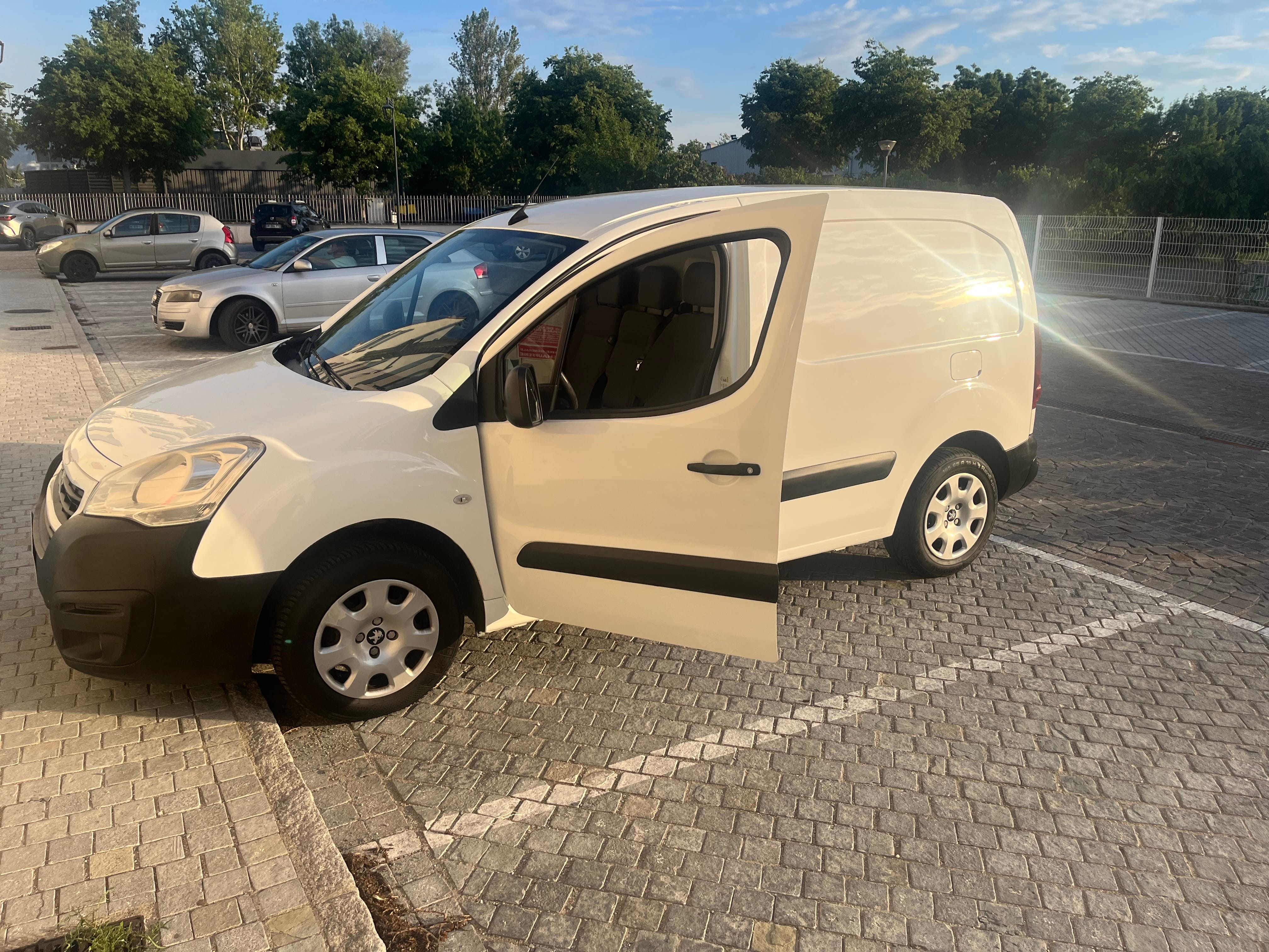 Peugeot Partner, 2015, Diesel