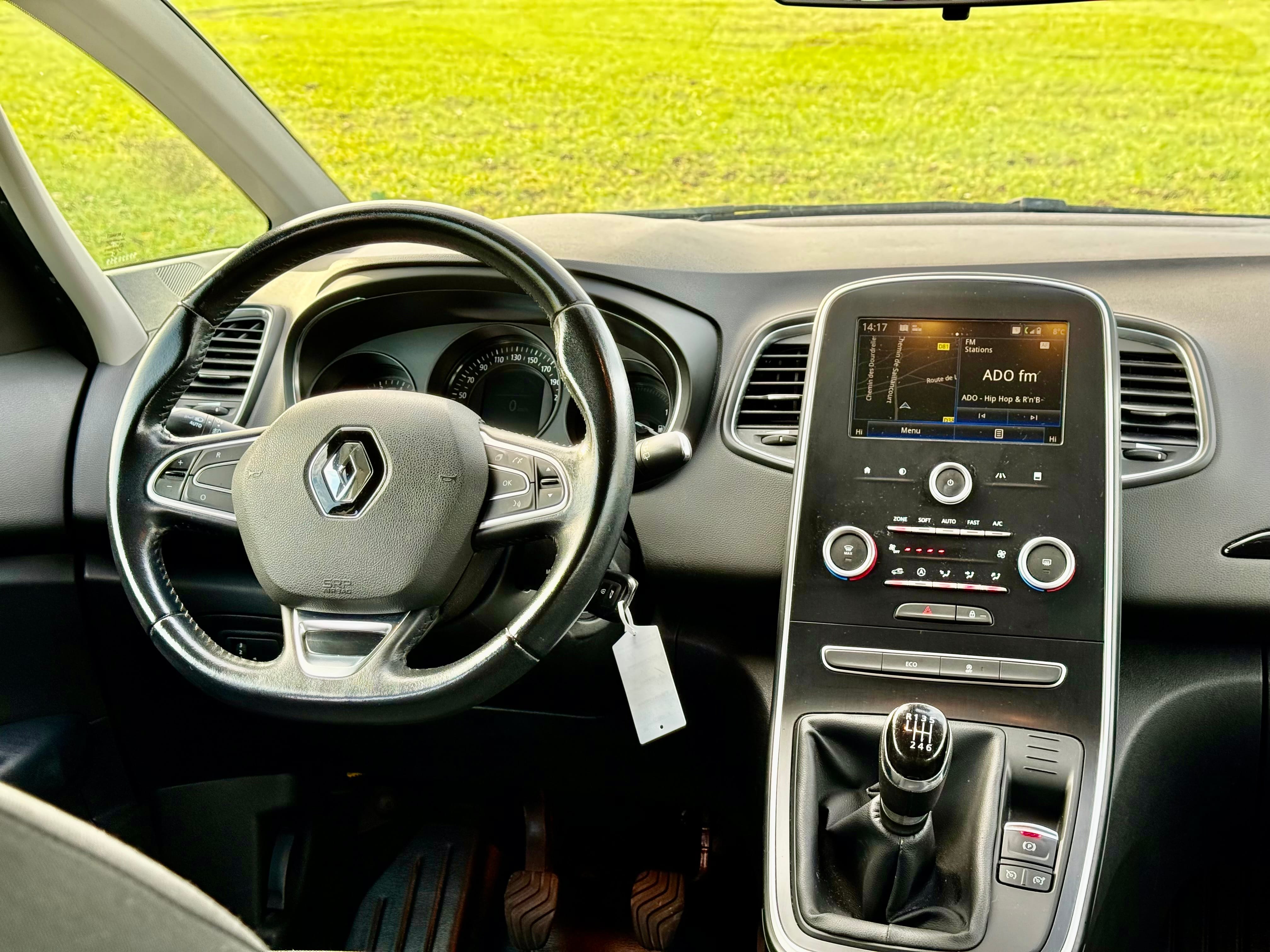 Renault Grand Scenic 7 places avec Régulateur de vitesse