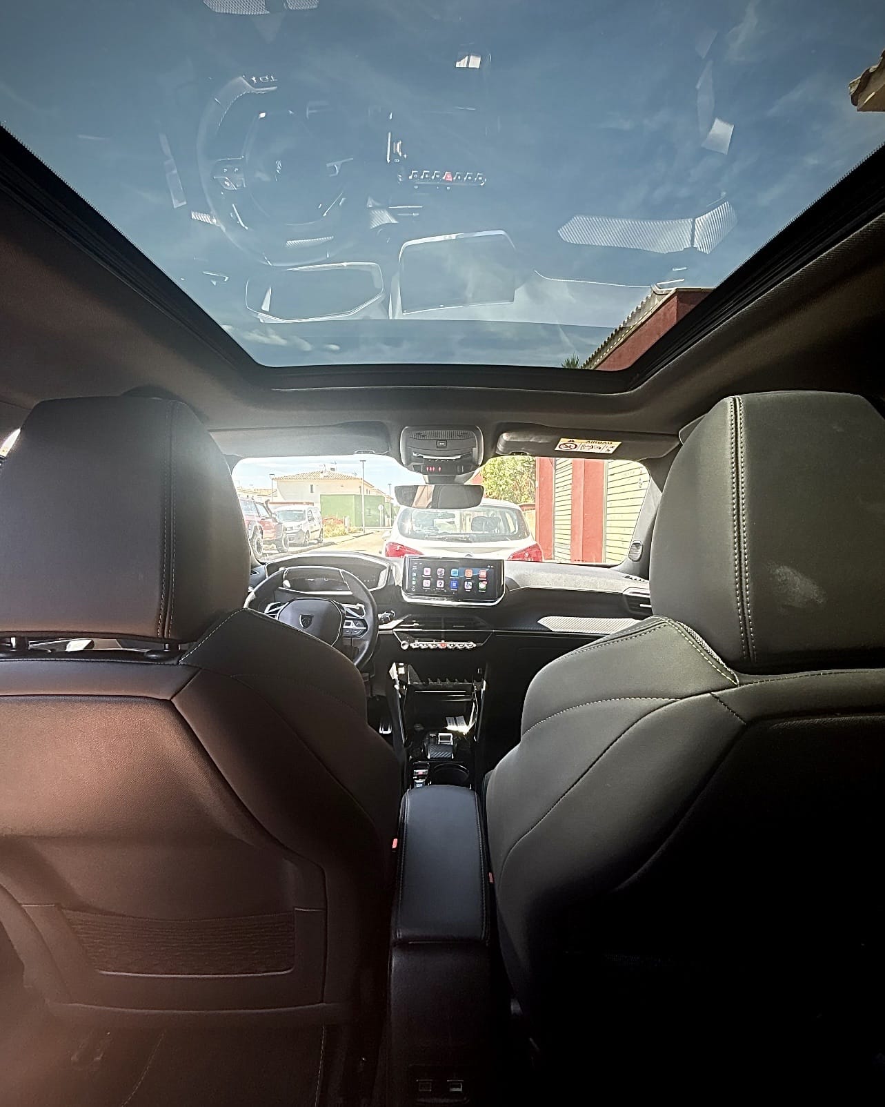 Peugeot 2008 GT con Apple CarPlay