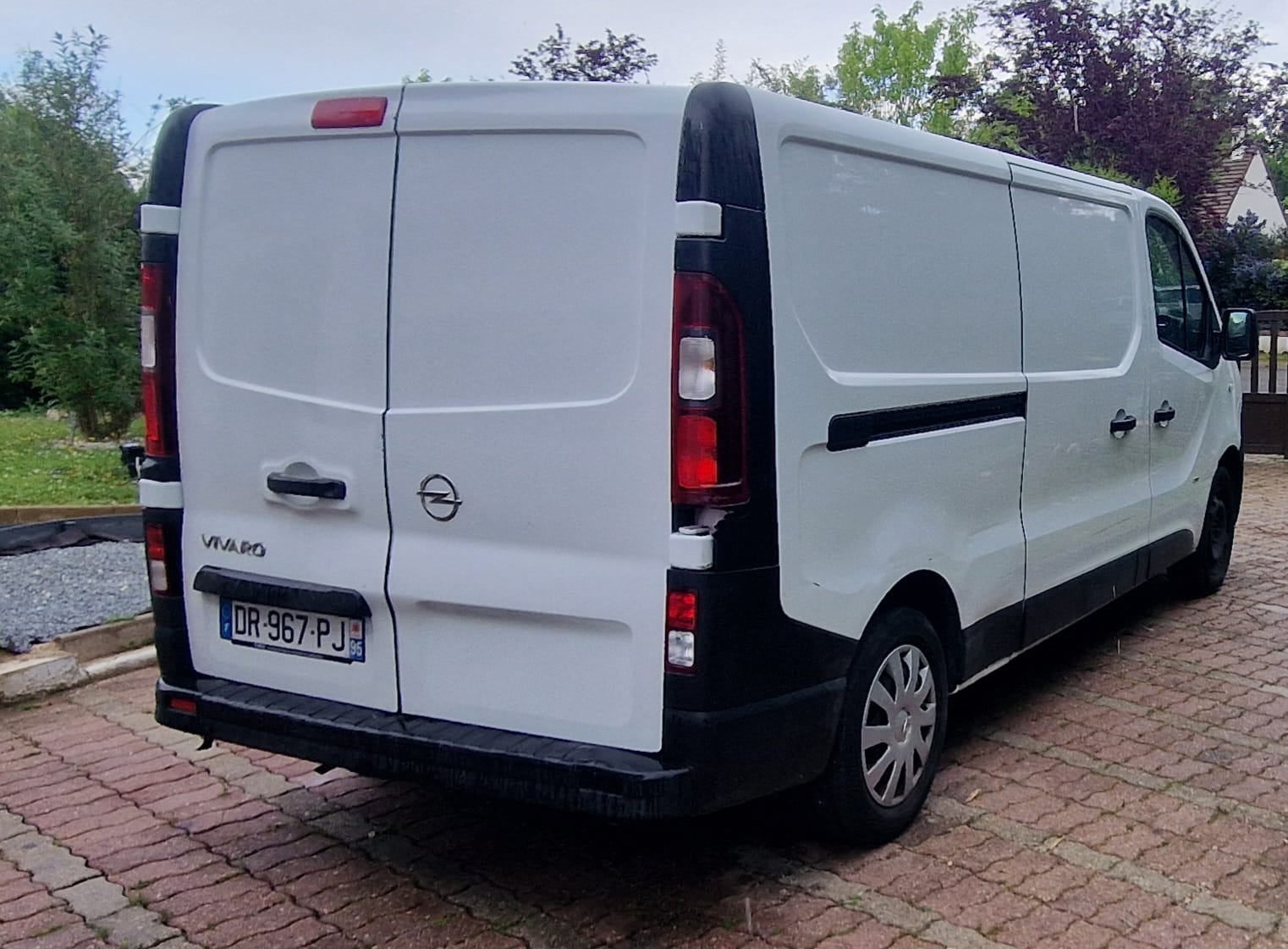 Opel Vivaro Fourgon Dr967 avec Audio Bluetooth