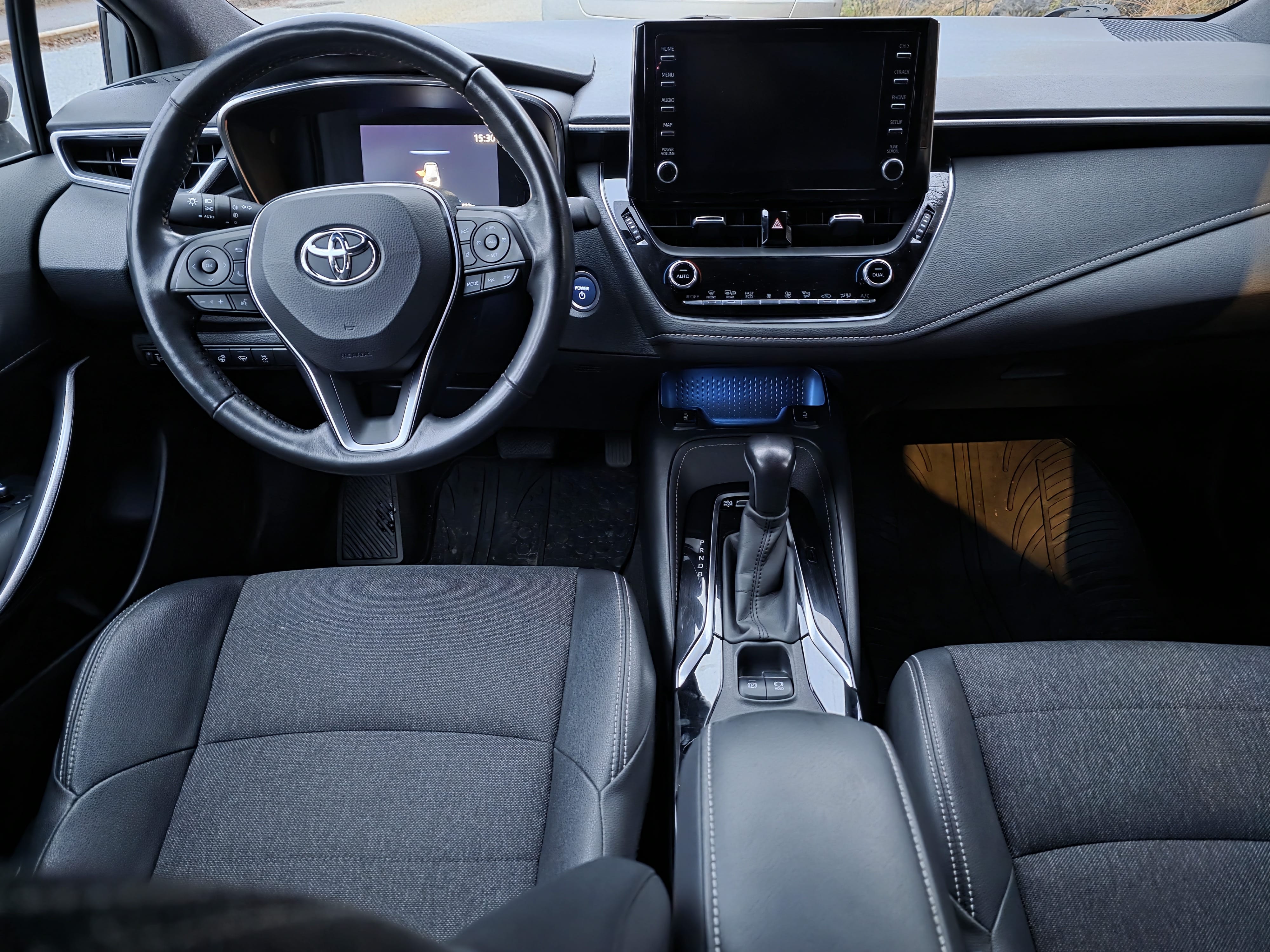 Toyota Corolla Verso with Cruise control