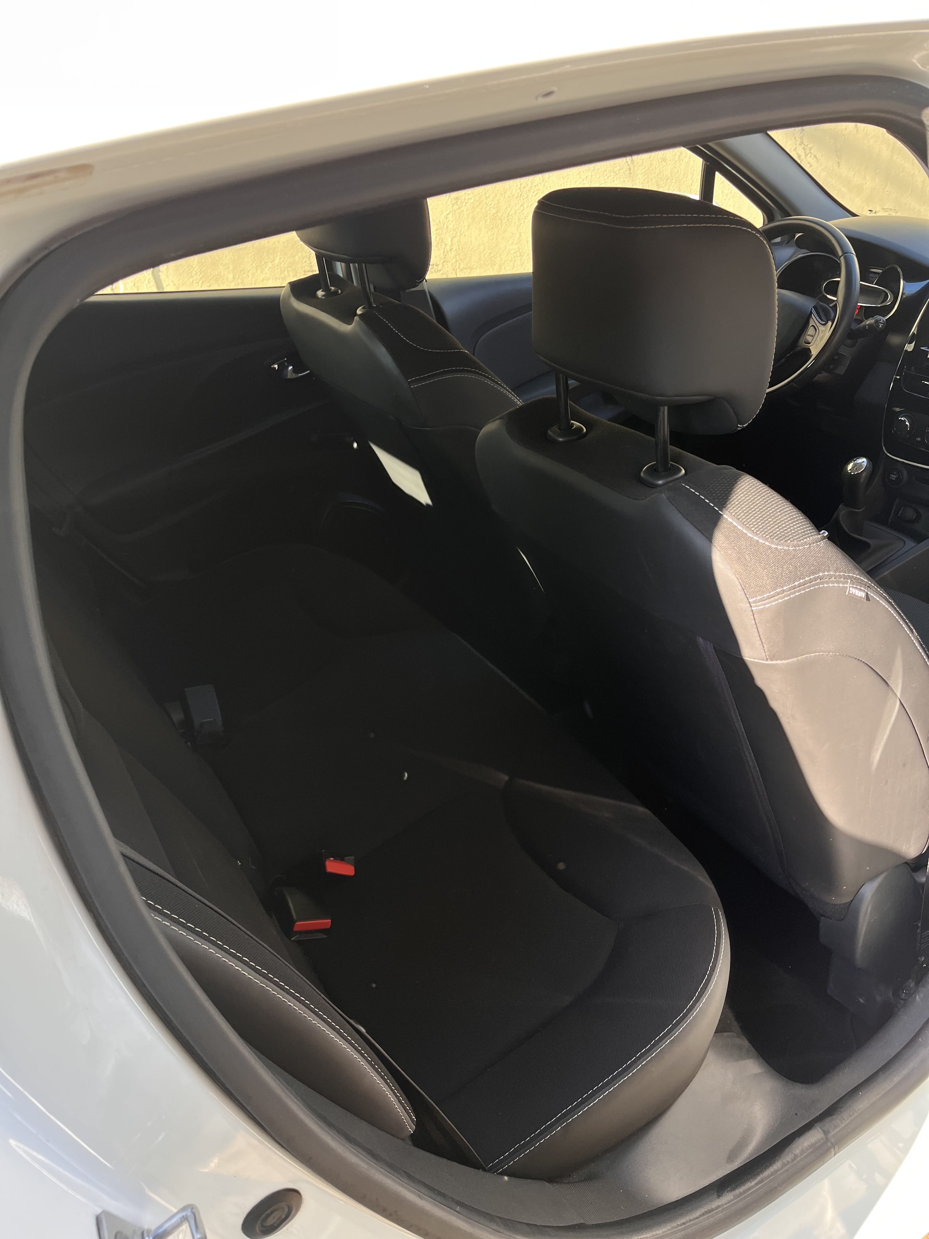 Renault Clio avec Chaines