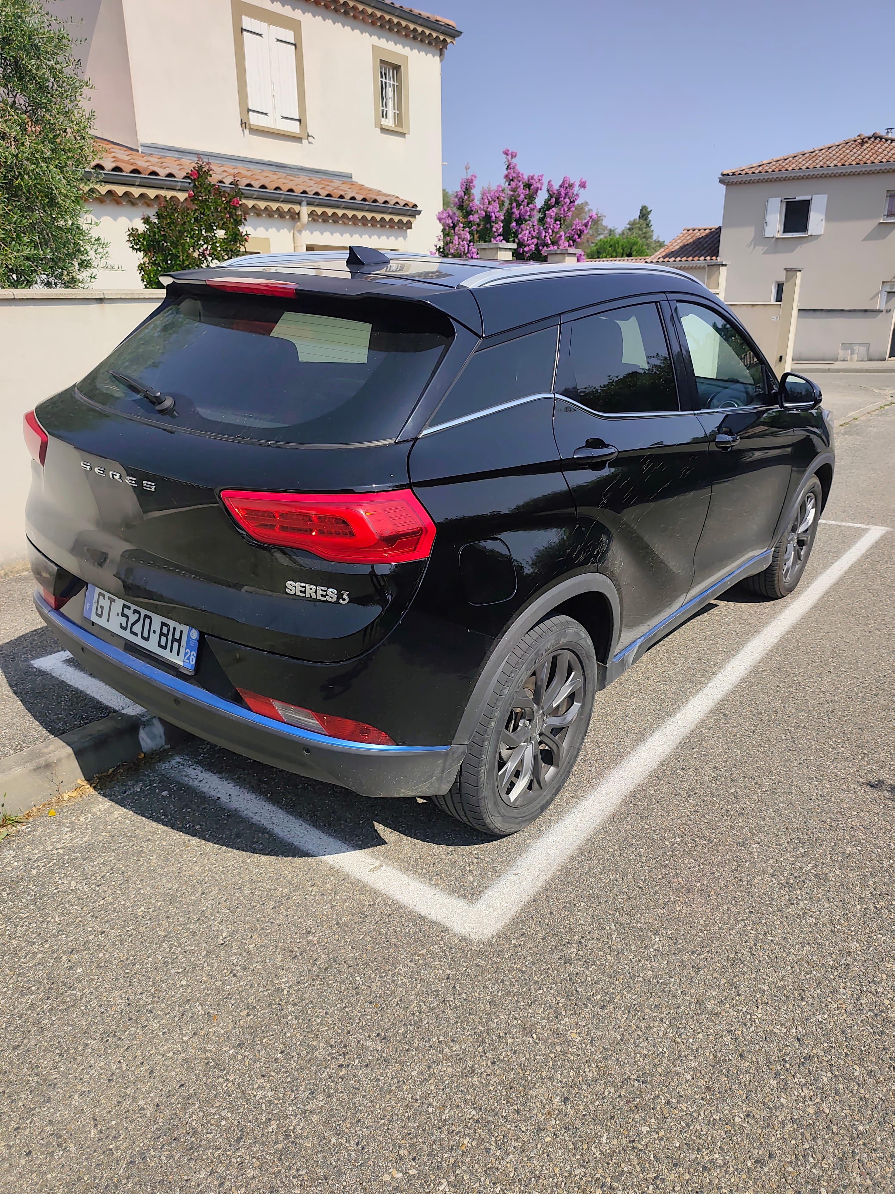 DFSK Seres 3 Comfort avec Climatisation