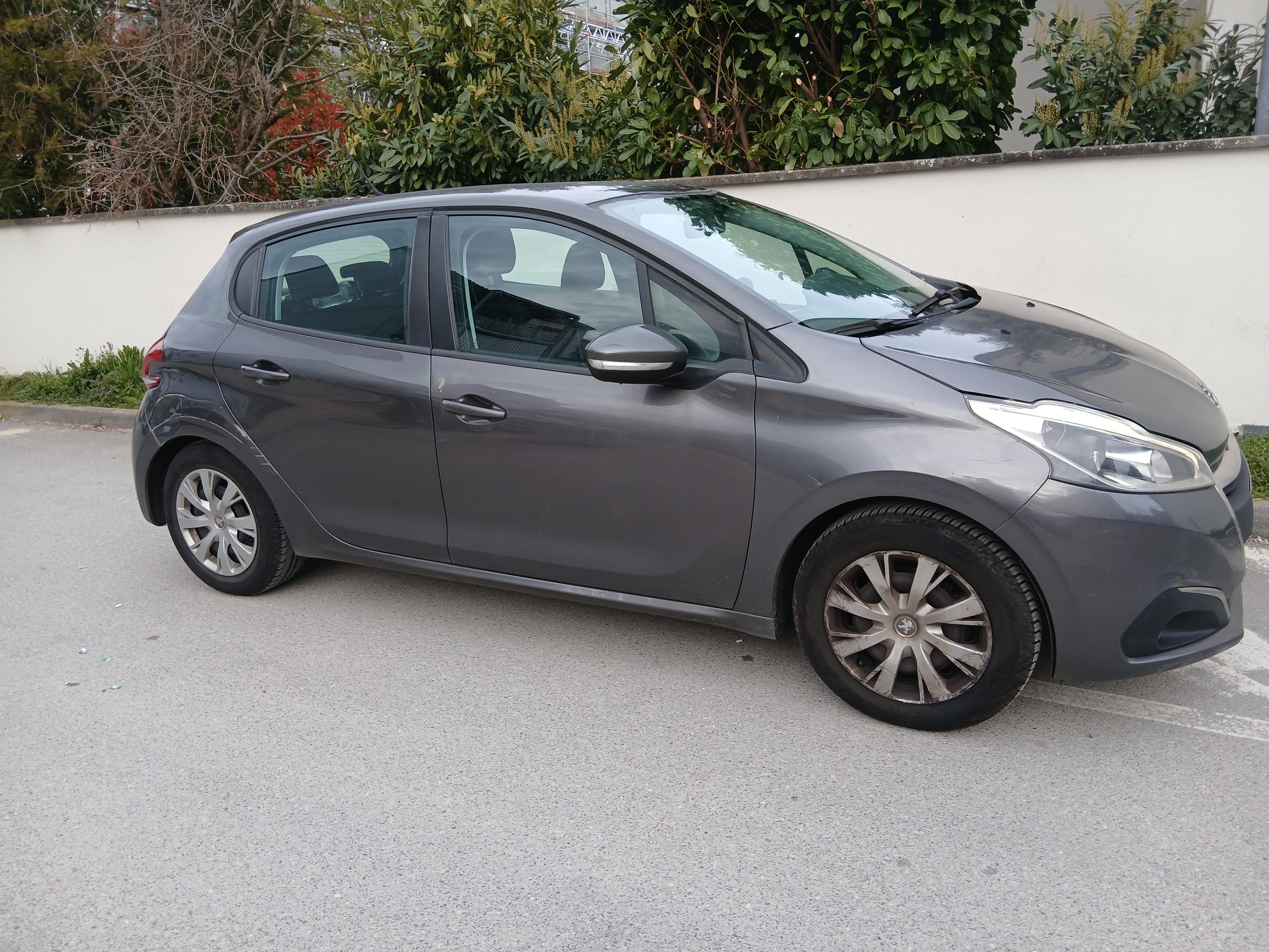 Peugeot 208 avec Régulateur de vitesse