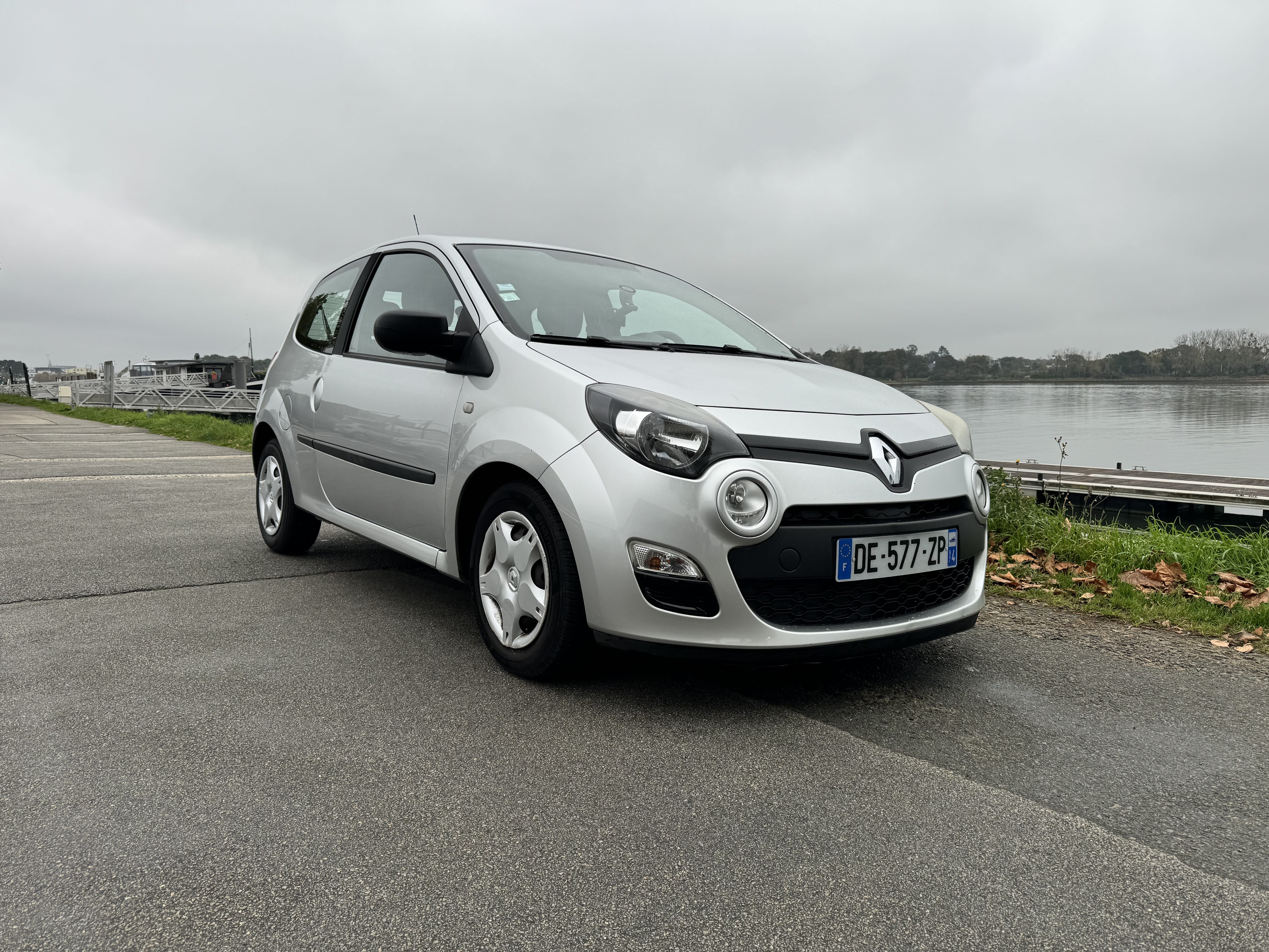 Renault Twingo II, 2014, Essence 95