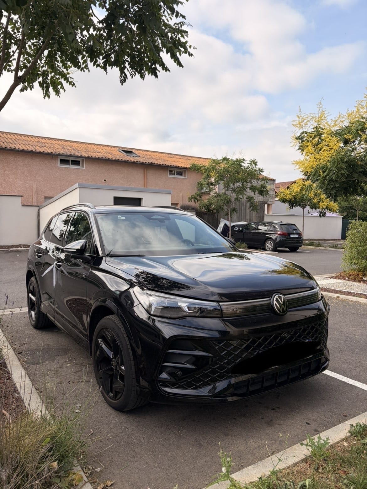 Volkswagen Tiguan SE R-Line Black 4MOTION, 2024, Diesel, automatique