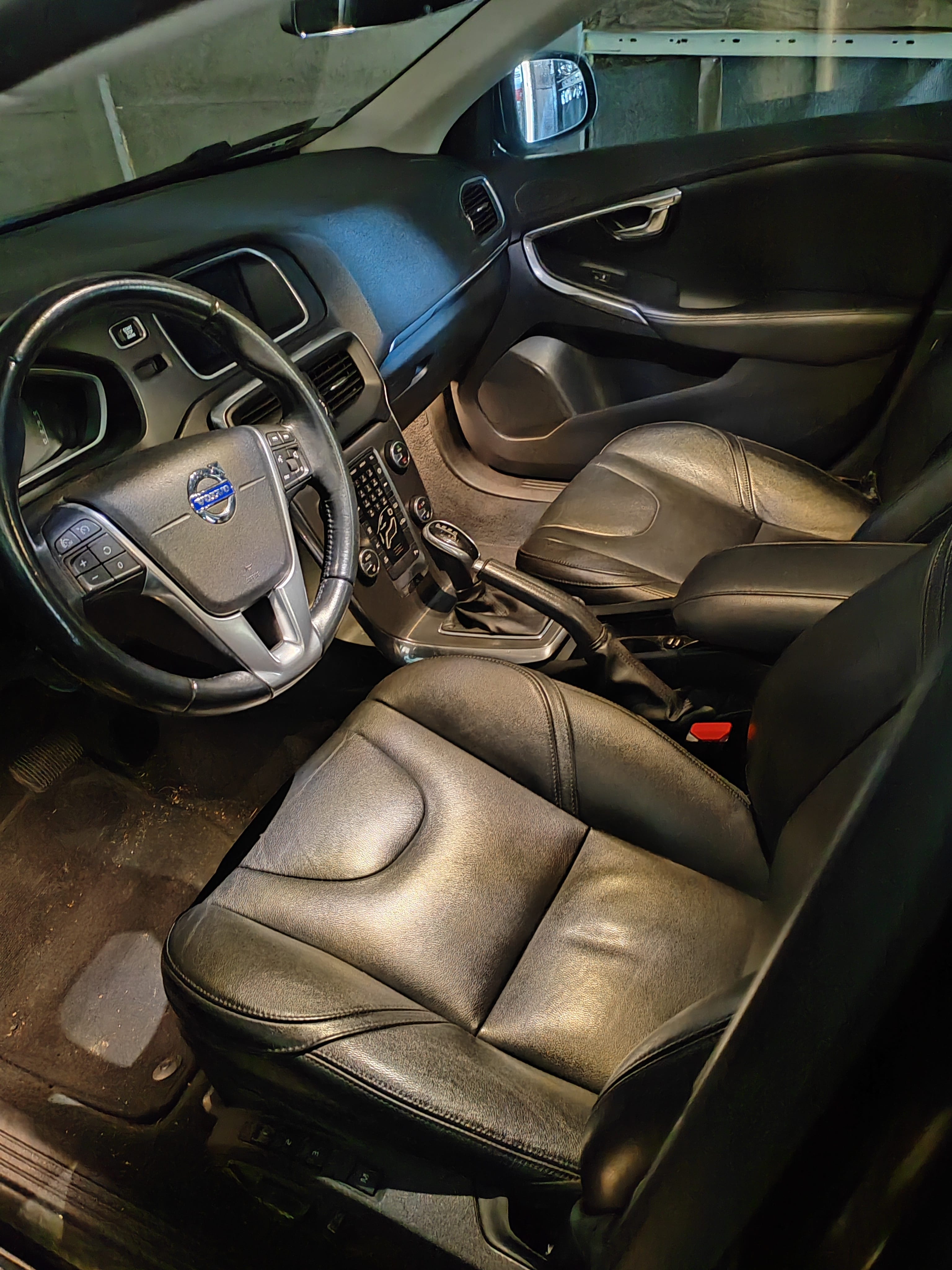 Volvo V40 avec Régulateur de vitesse