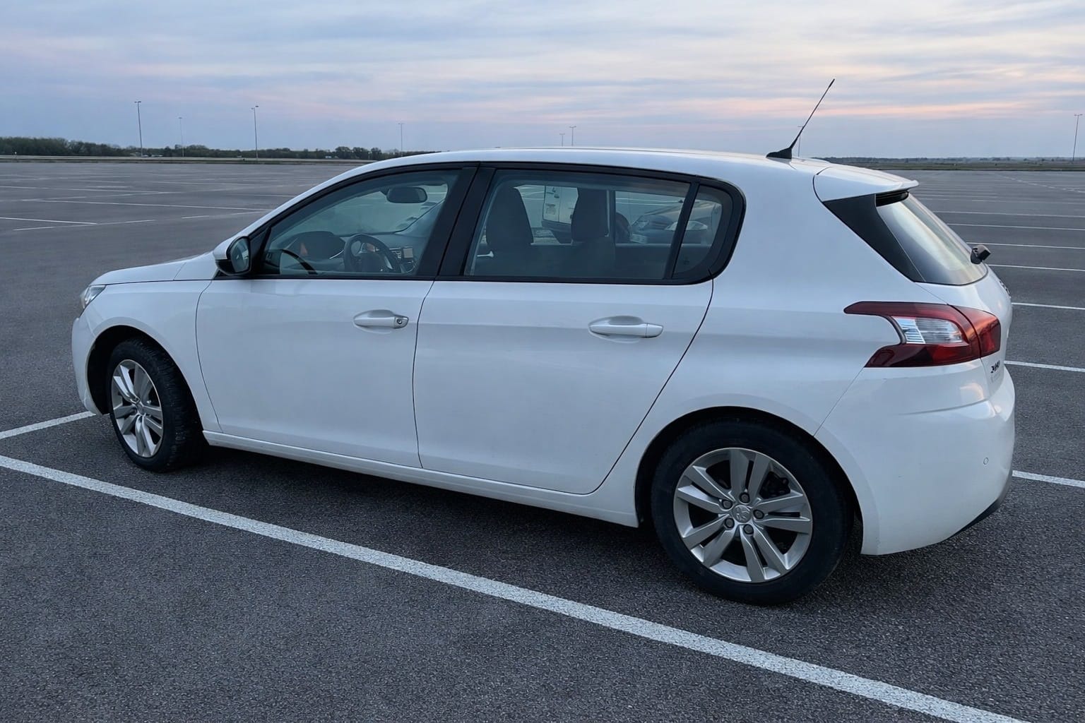 Peugeot 308 1,6 hdi boîte auto 6, 2016, Diesel, automatique