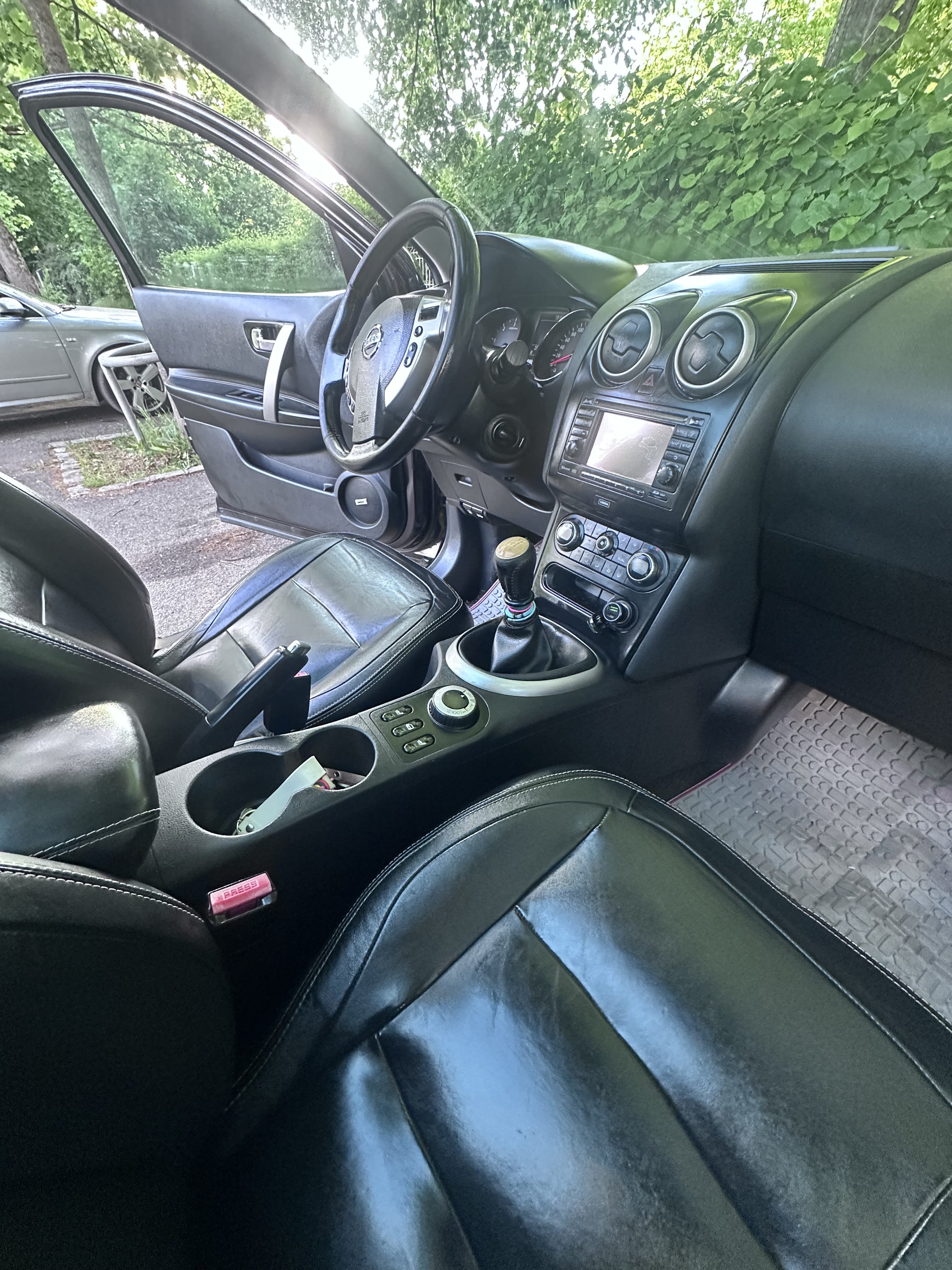 Nissan Qashqai avec GPS