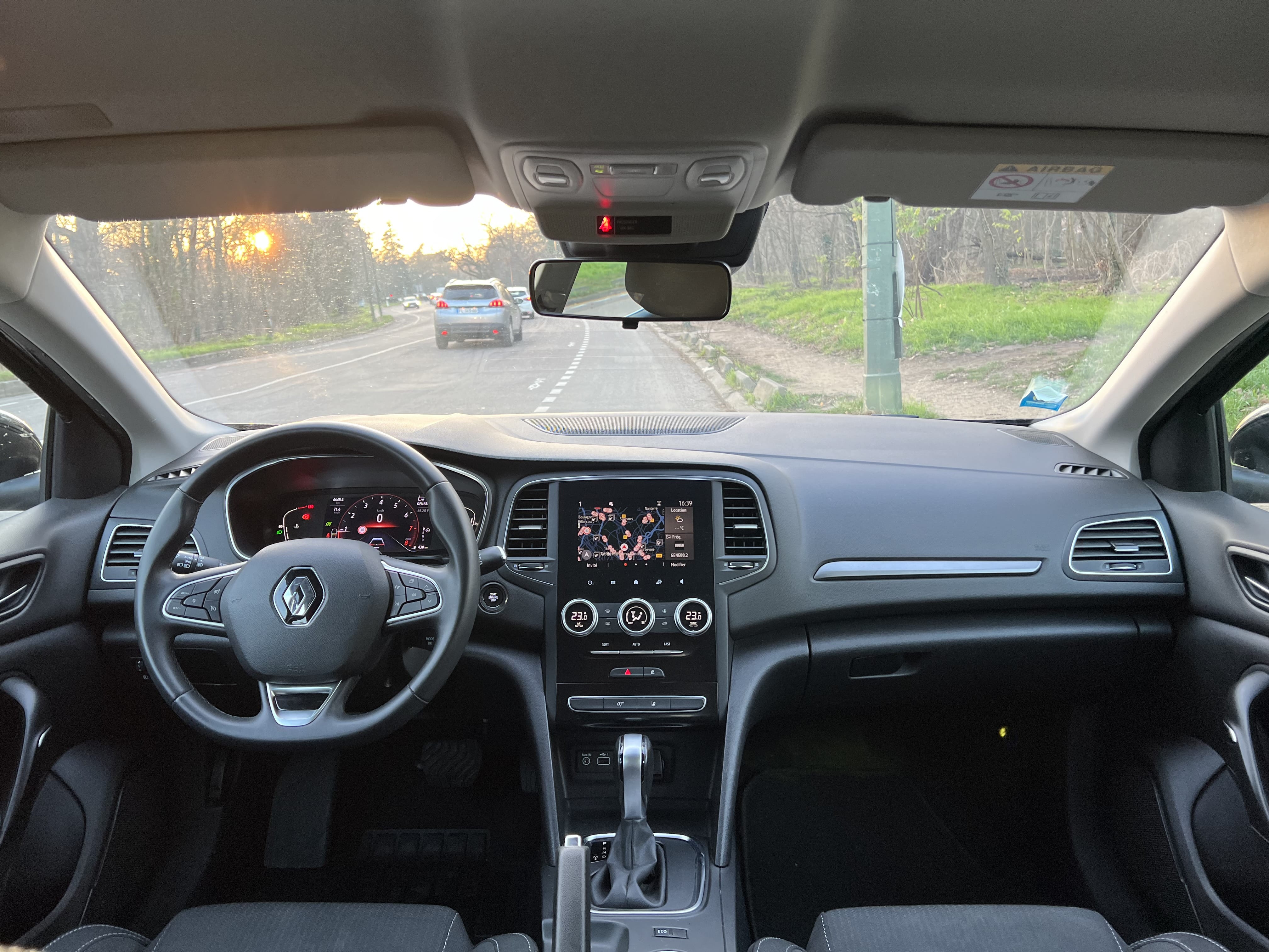 Renault Mégane 1.3 Tce 140 EDC7 Limited avec Régulateur de vitesse