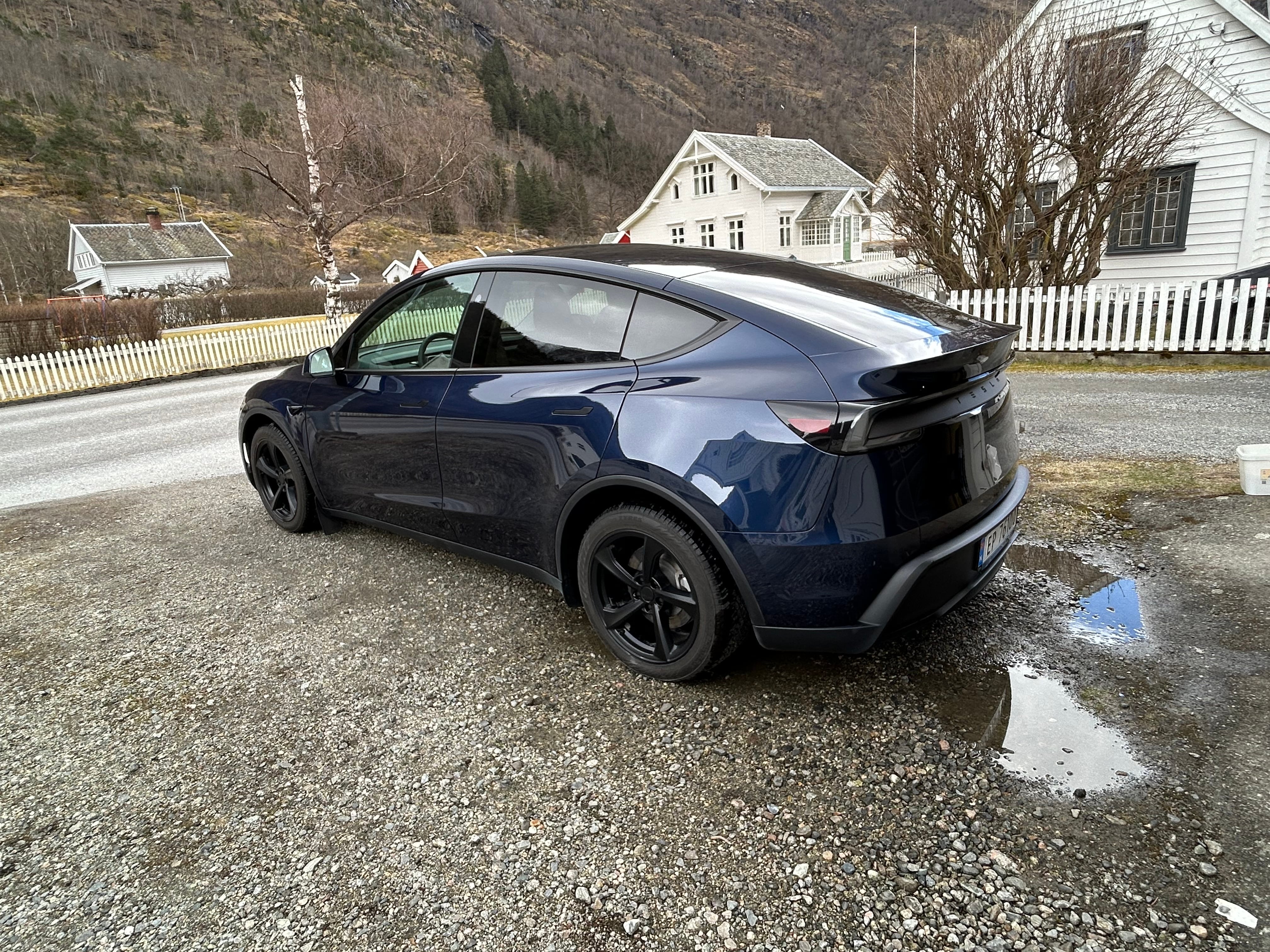 Tesla Model Y Long Range med Aircondition