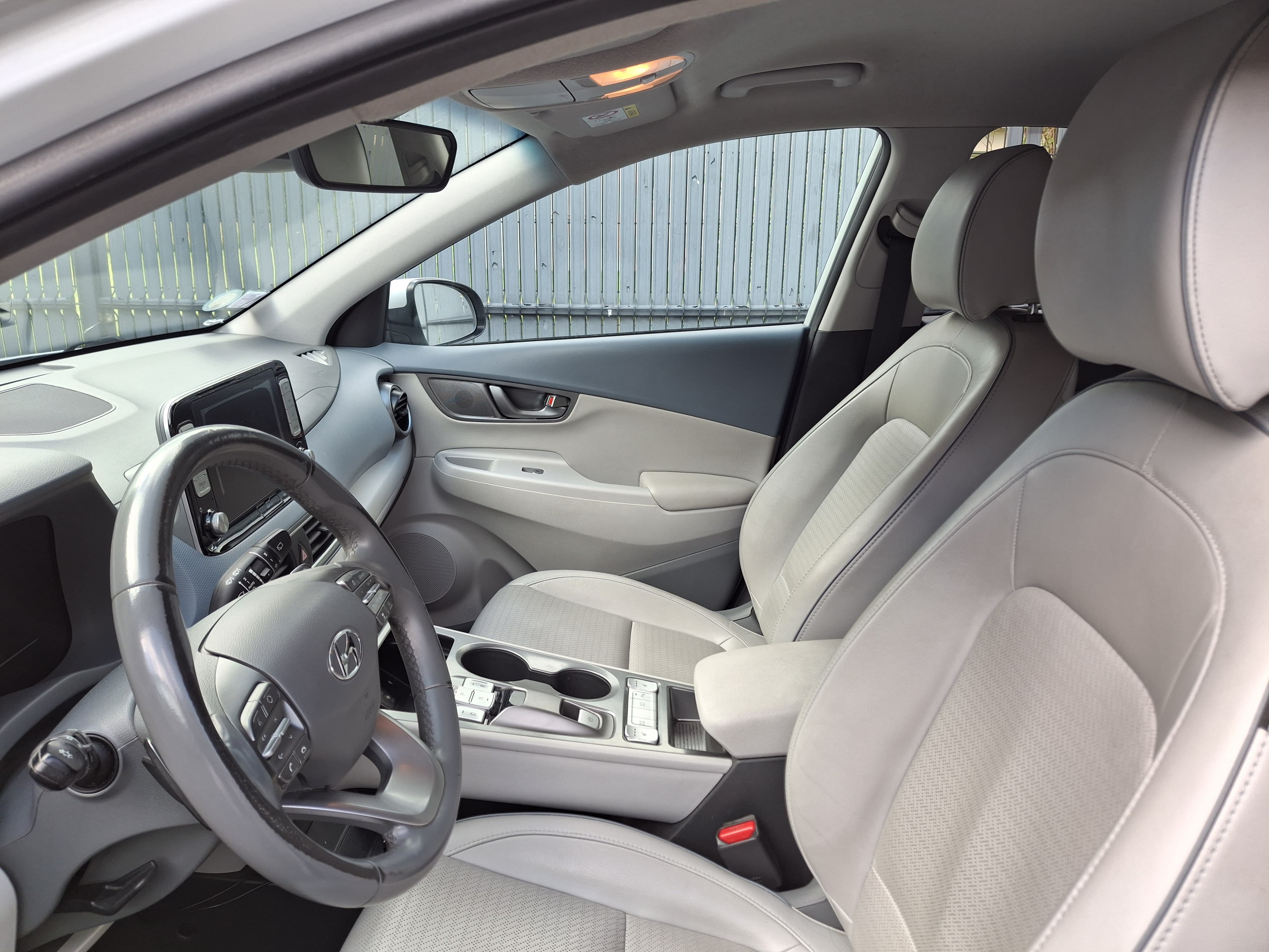 Hyundai Kona Electric mit Navigationsgerät