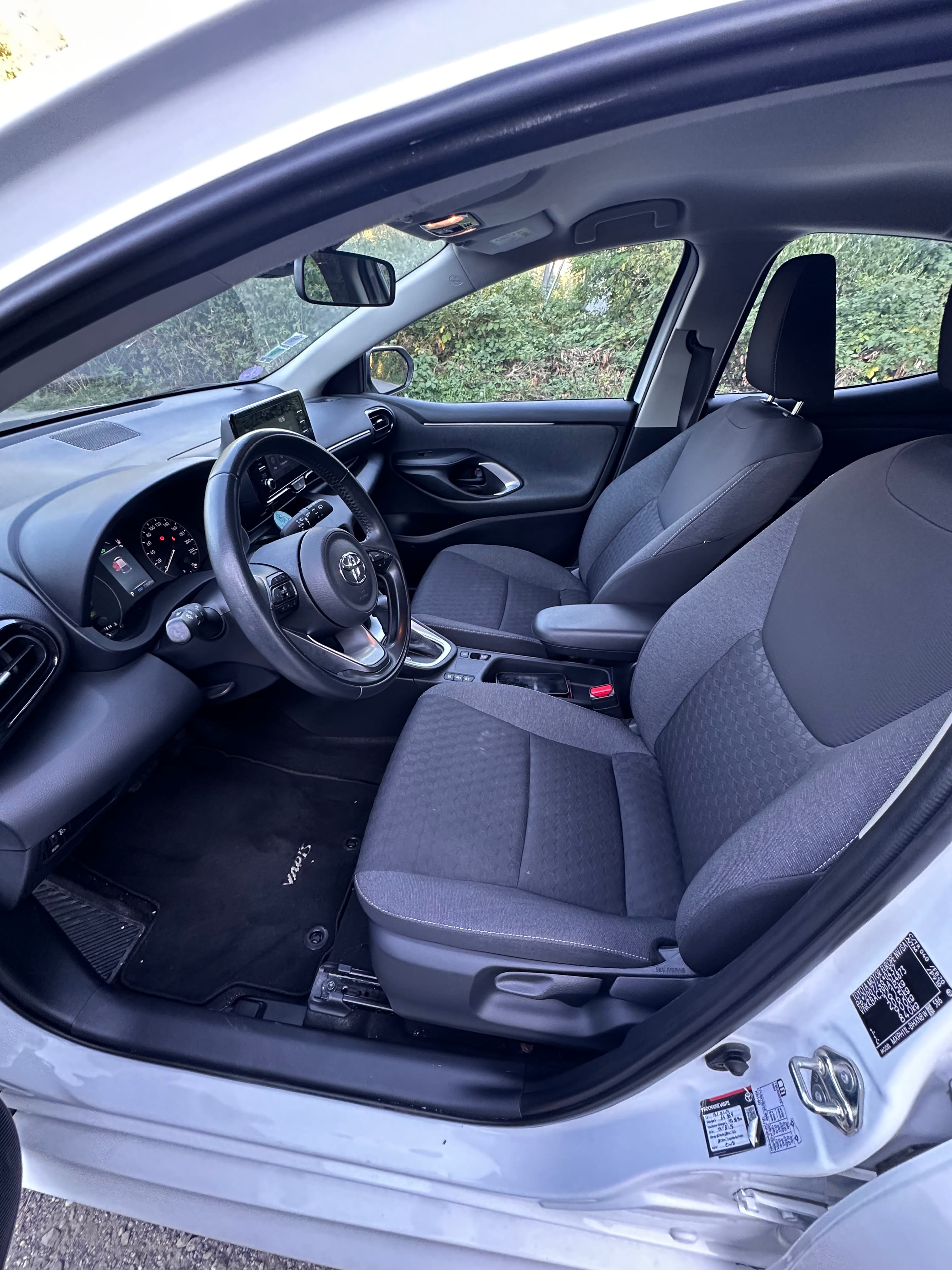 Toyota Yaris avec Dashcam