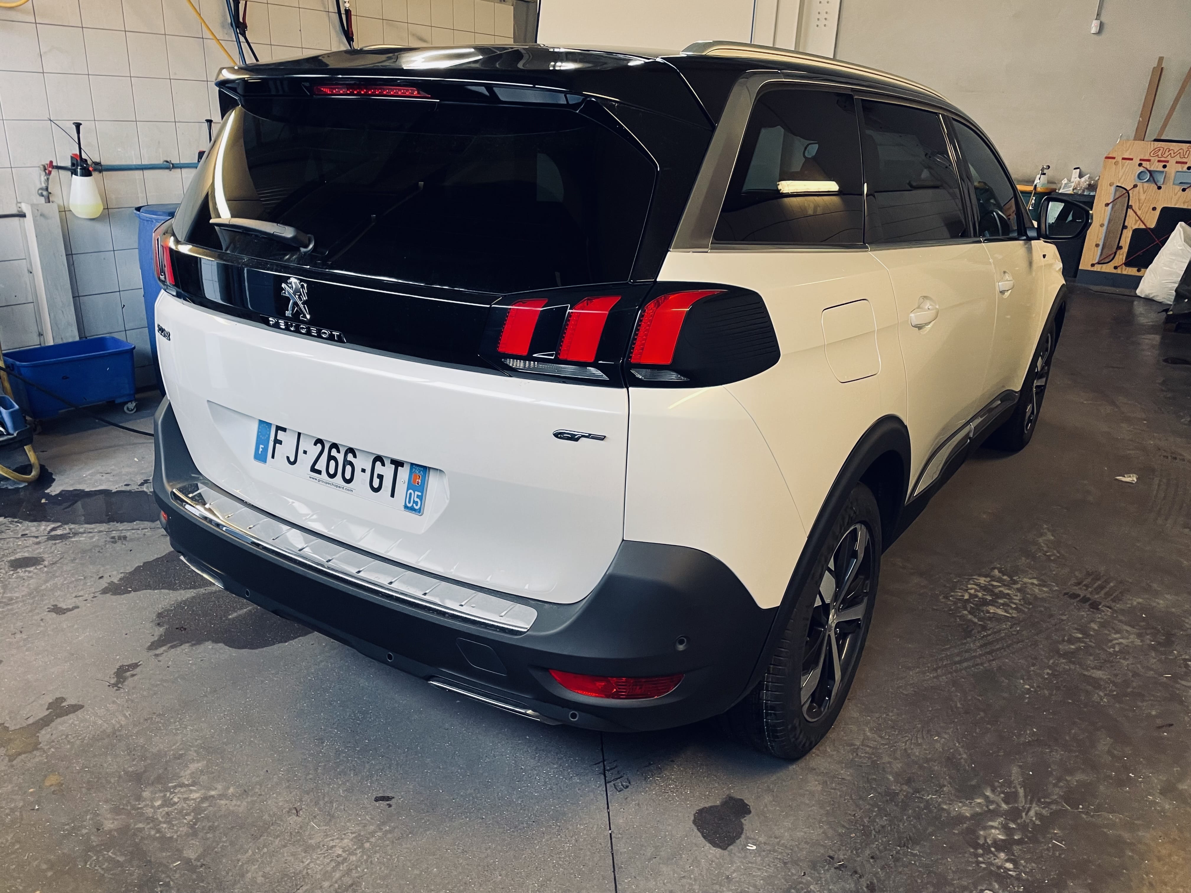 Peugeot 5008 avec Régulateur de vitesse