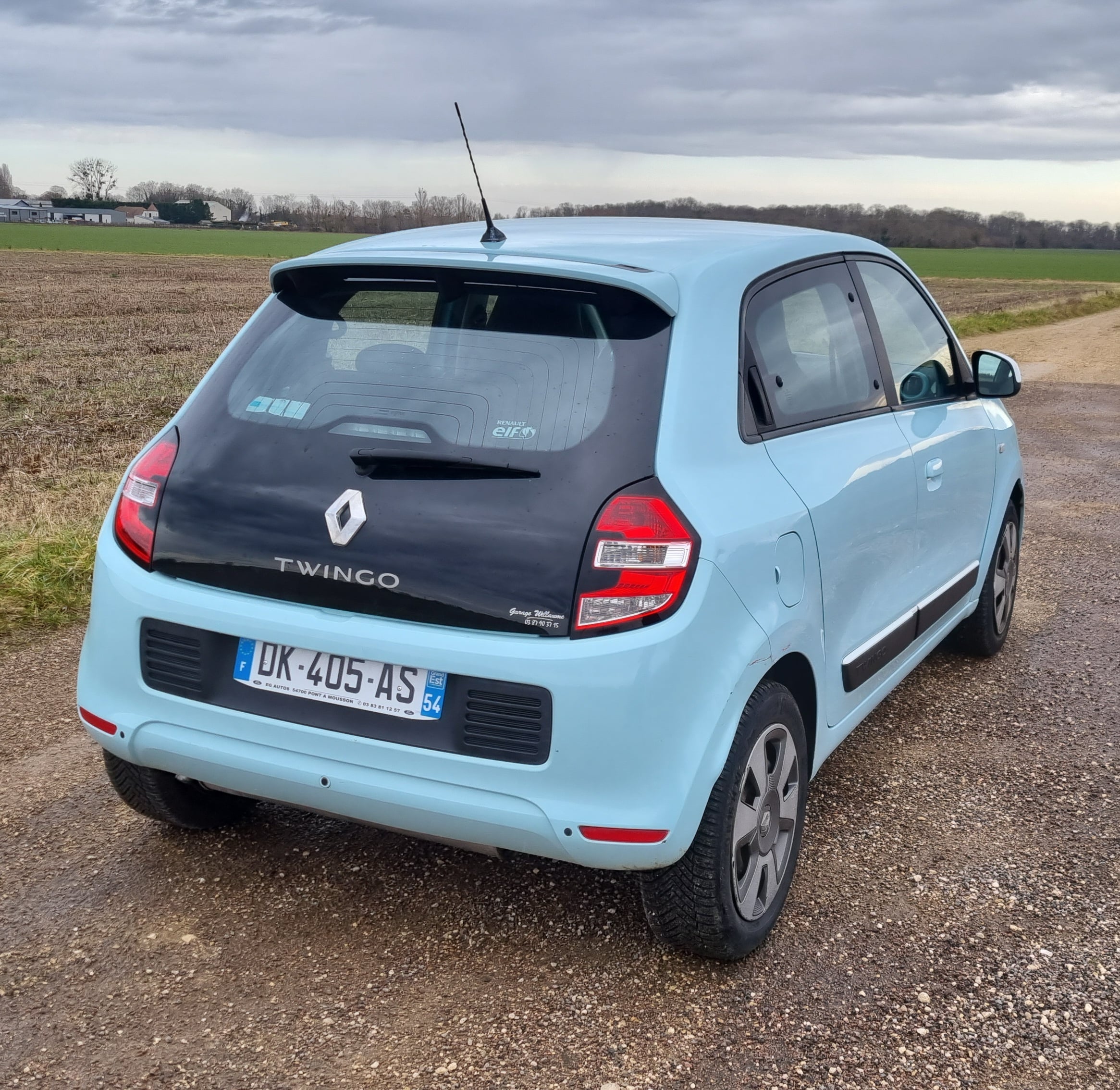 Renault Twingo III GARE SNCF avec Audio Bluetooth