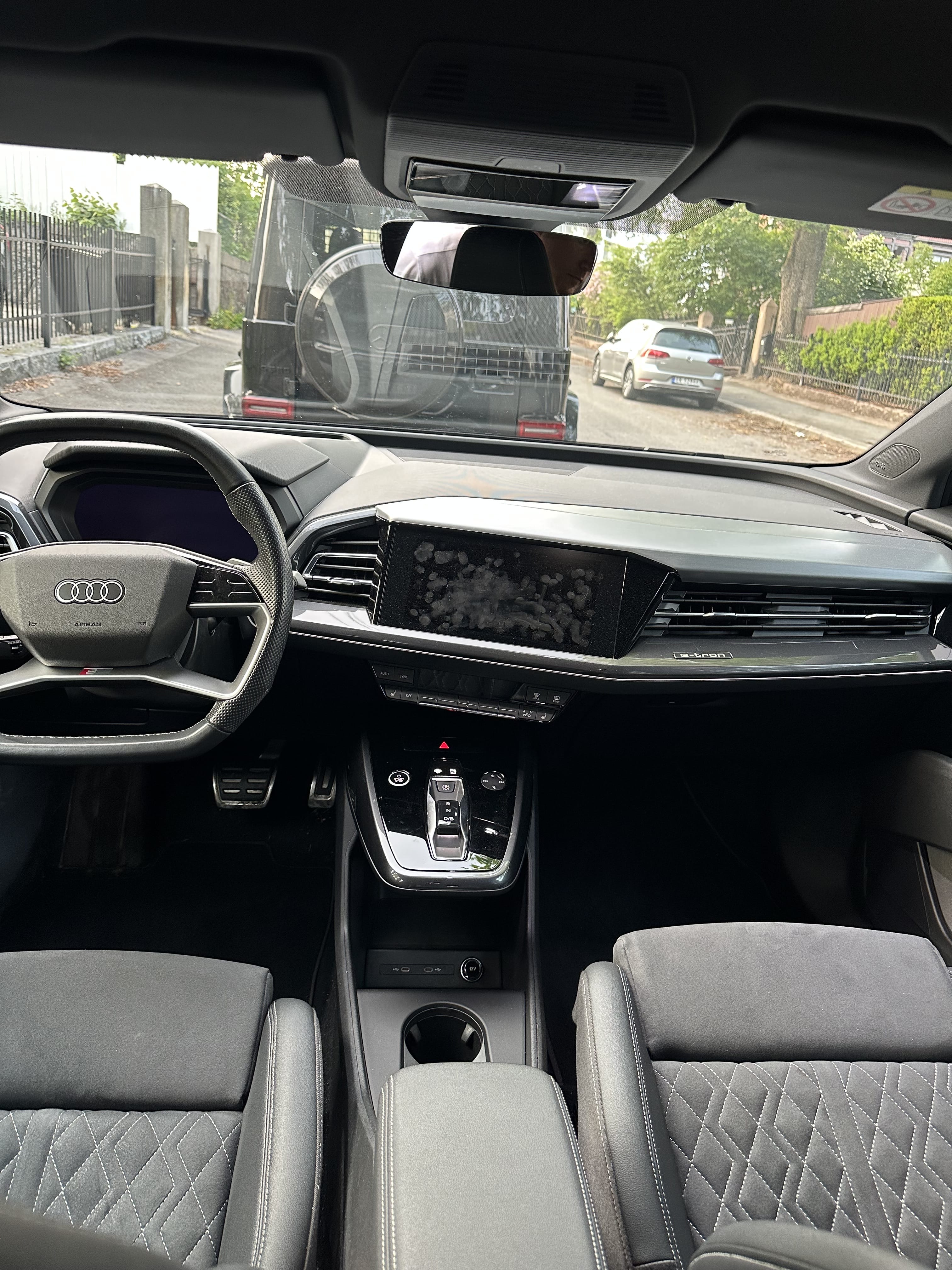 Audi Q4 50 e-tron quattro (AWD) med Cruisekontroll