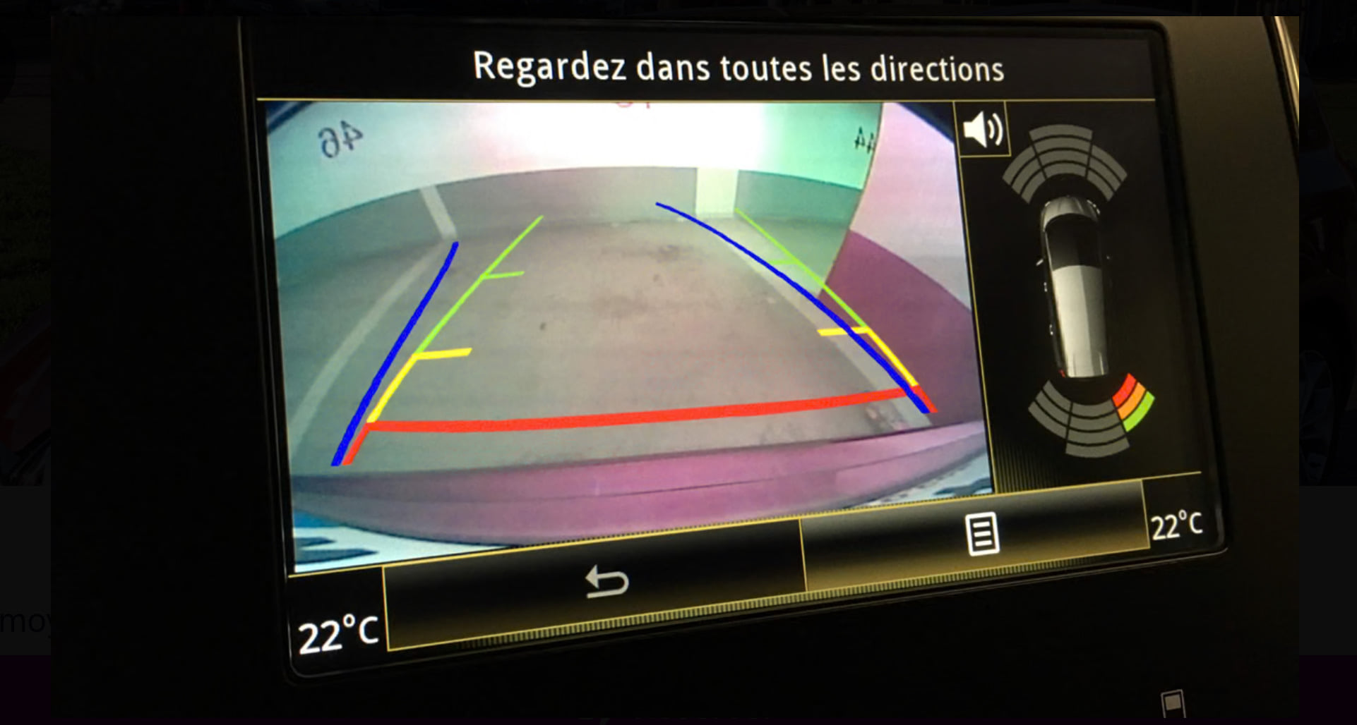 Renault Grand Scenic with Apple CarPlay