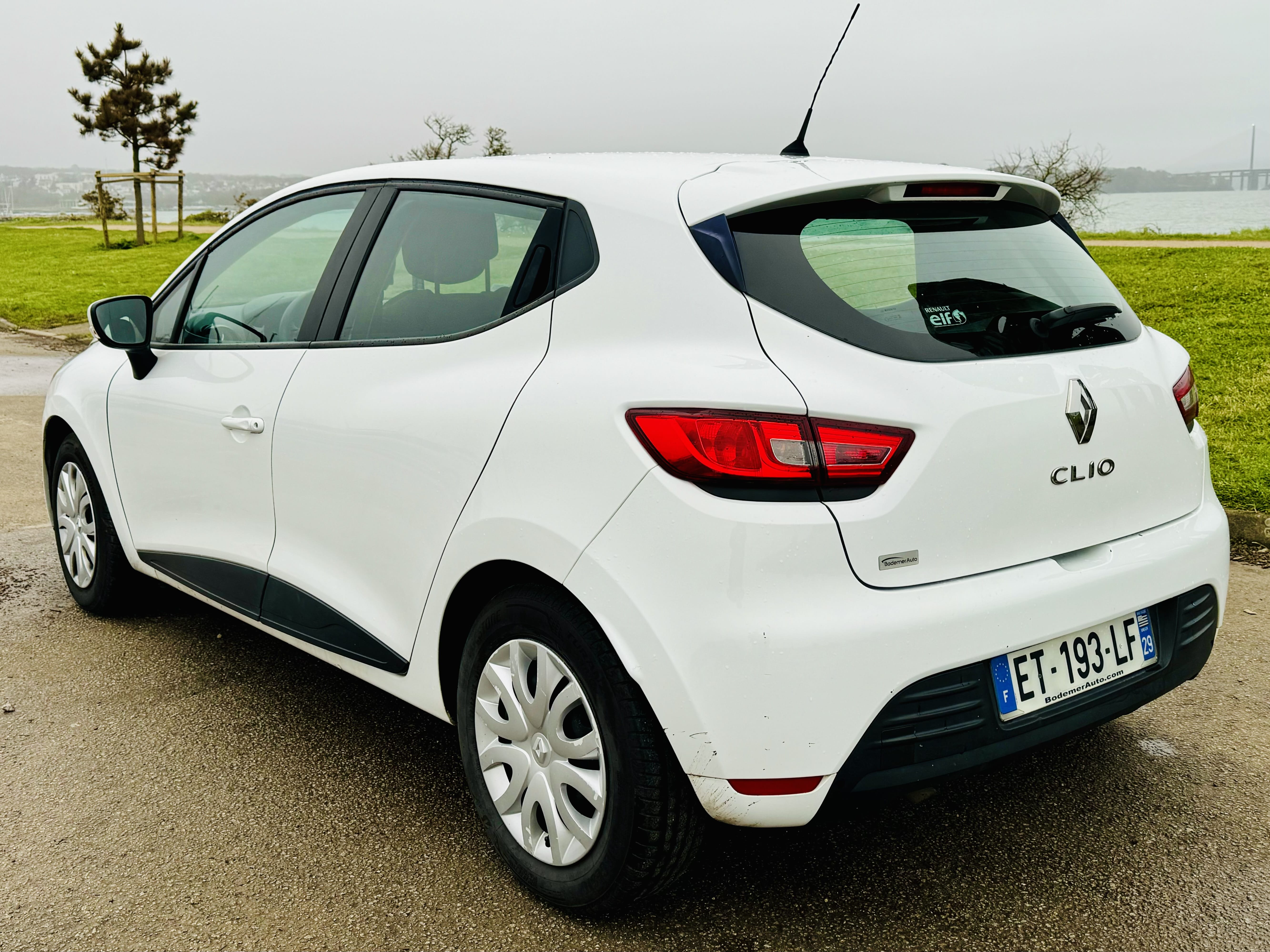 Renault Clio Société avec GPS