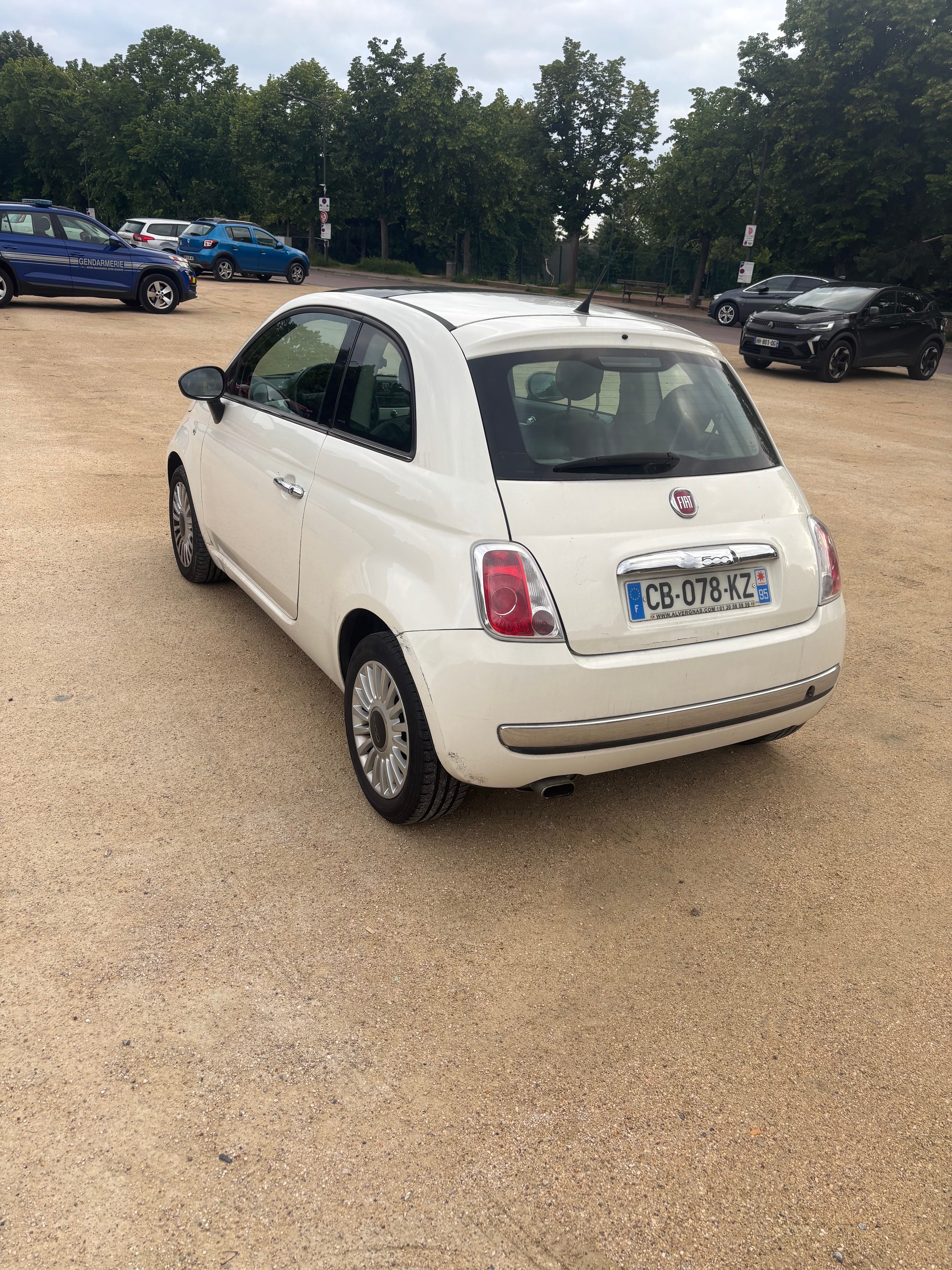 Fiat 500 avec Autoradio