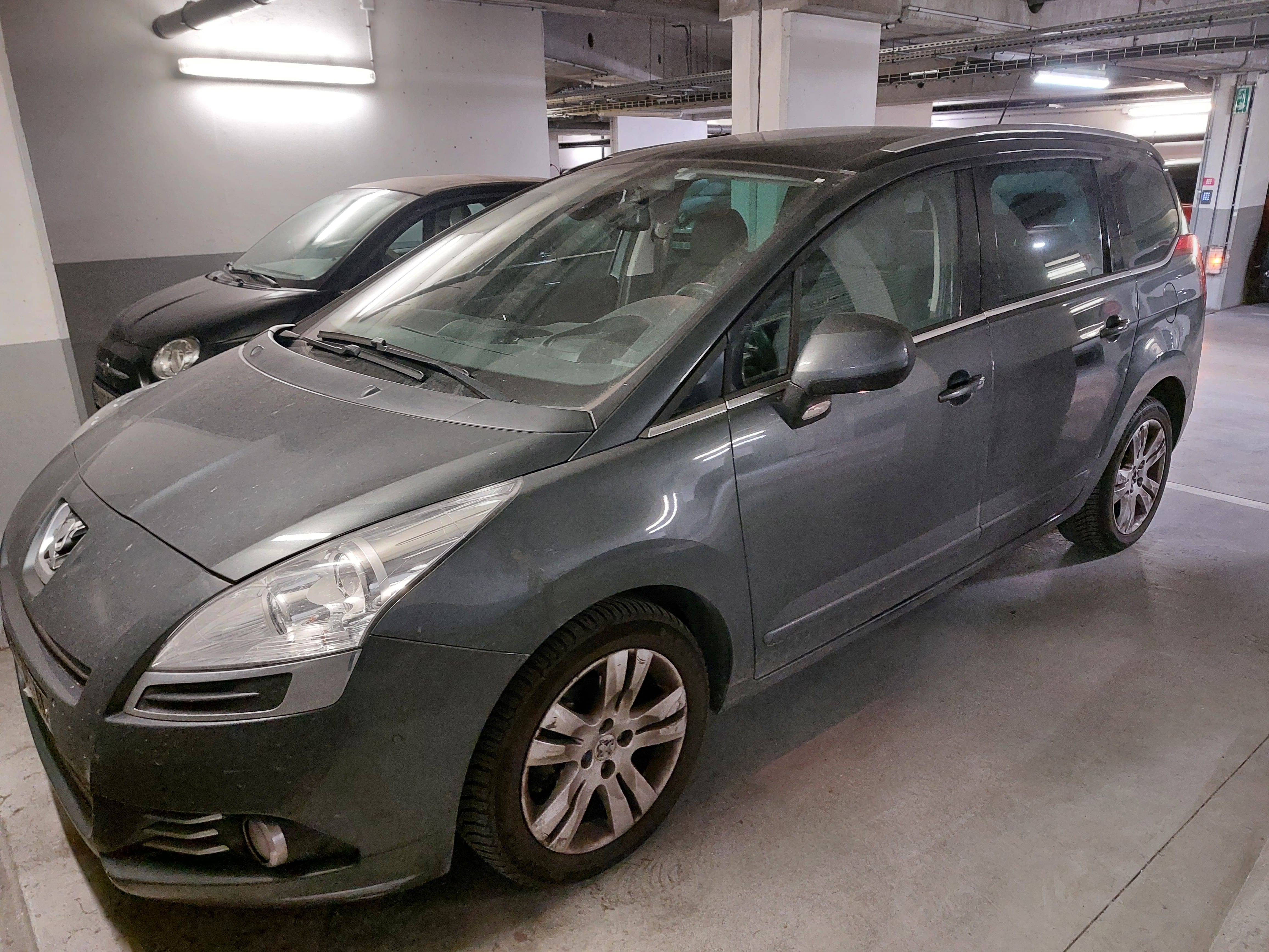 Peugeot 5008 avec Climatisation